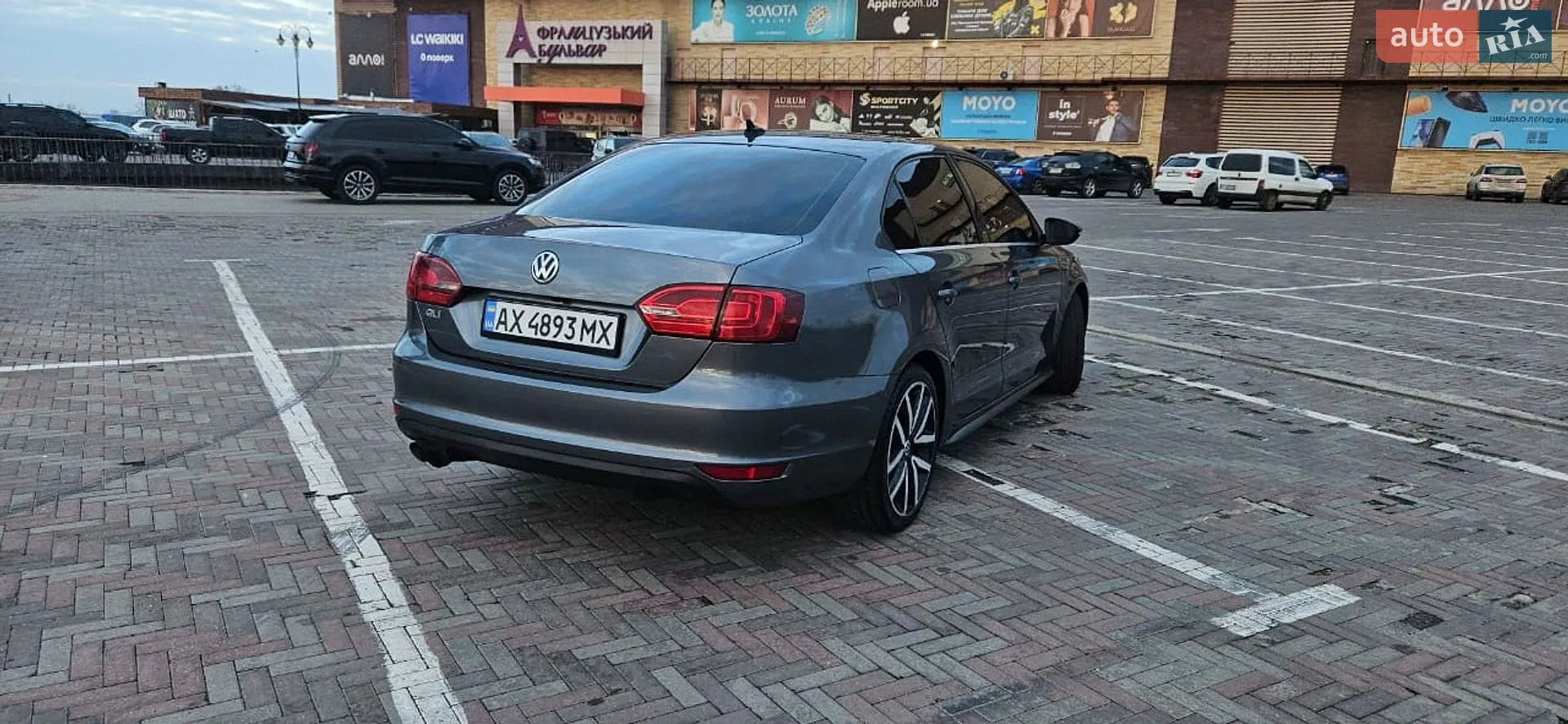 2012 Volkswagen Jetta - мініатюра 4