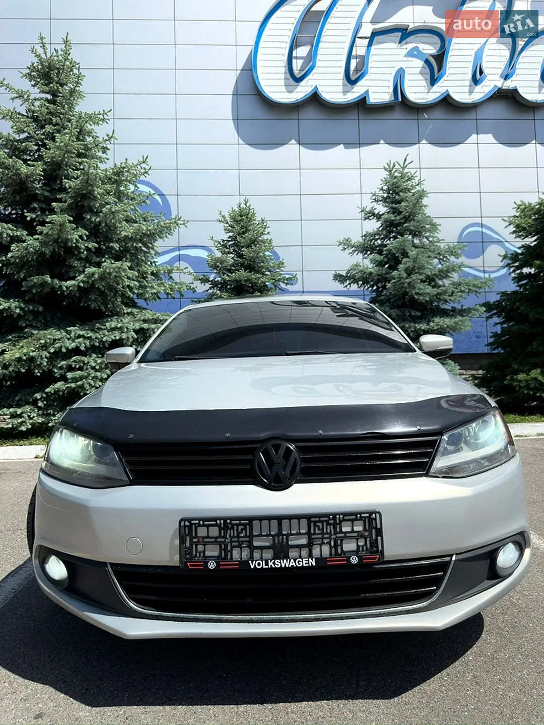 2010 Volkswagen Jetta - мініатюра 11