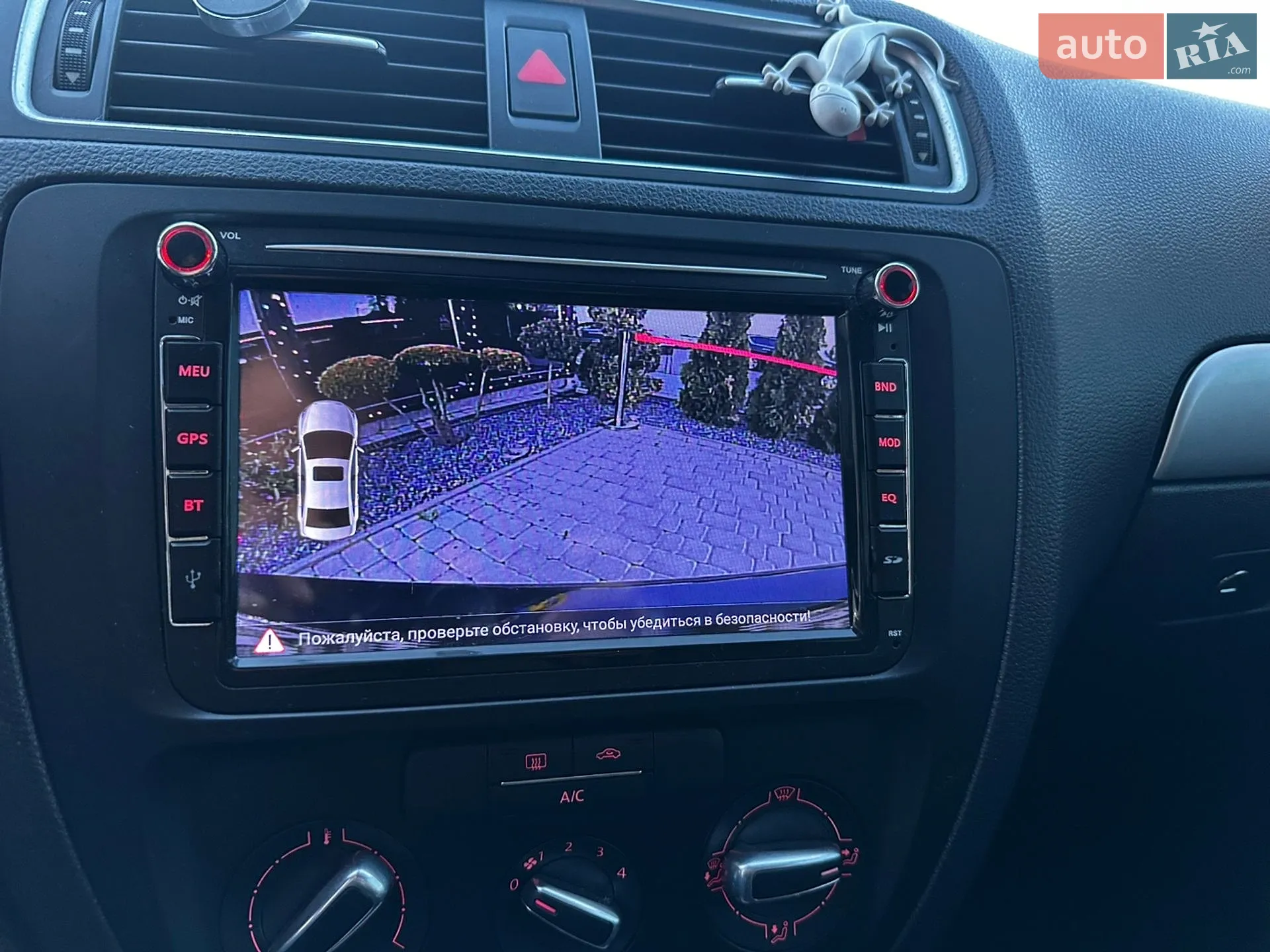 2013 Volkswagen Jetta - мініатюра 17
