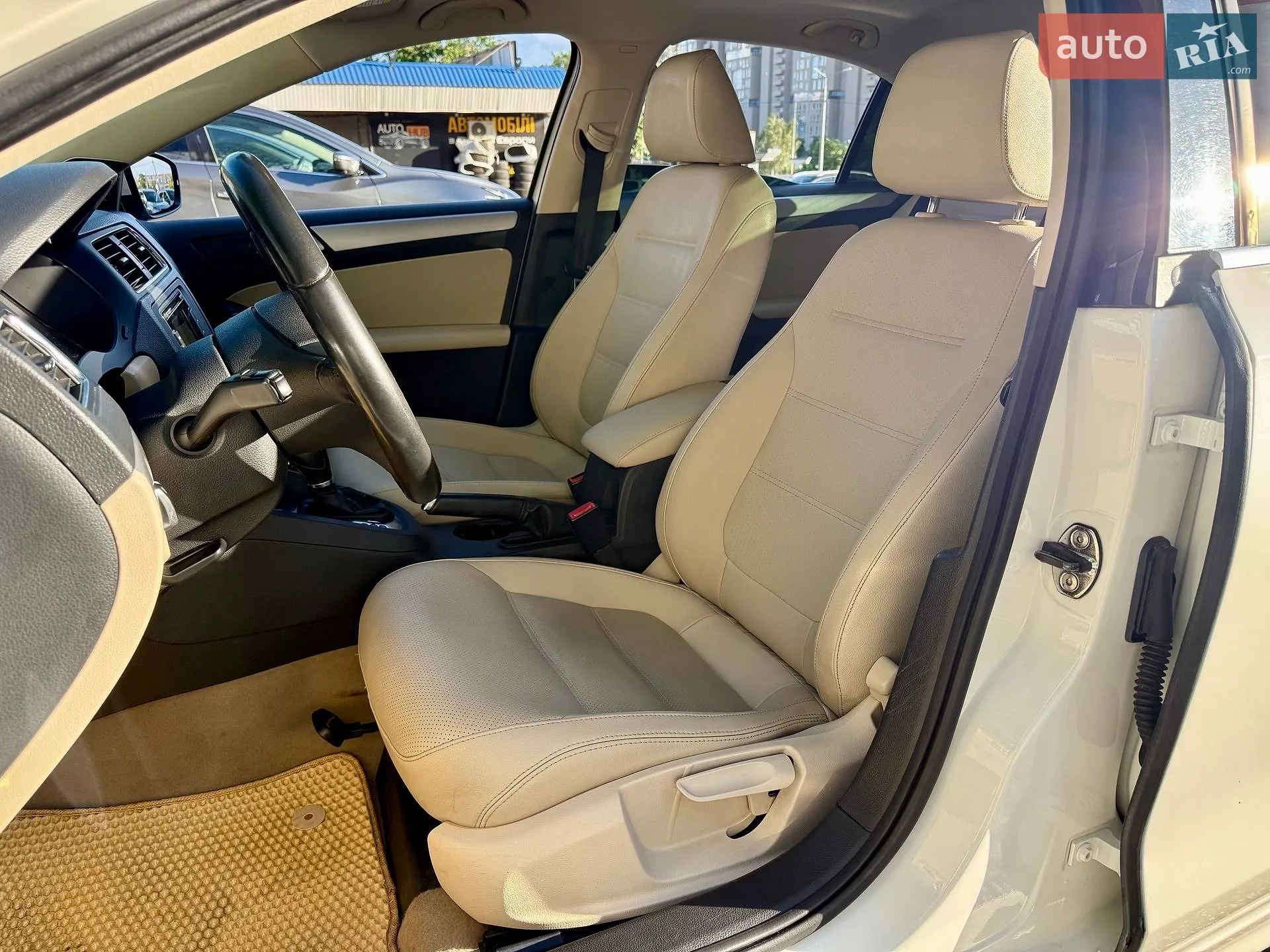 2012 Volkswagen Jetta - мініатюра 8