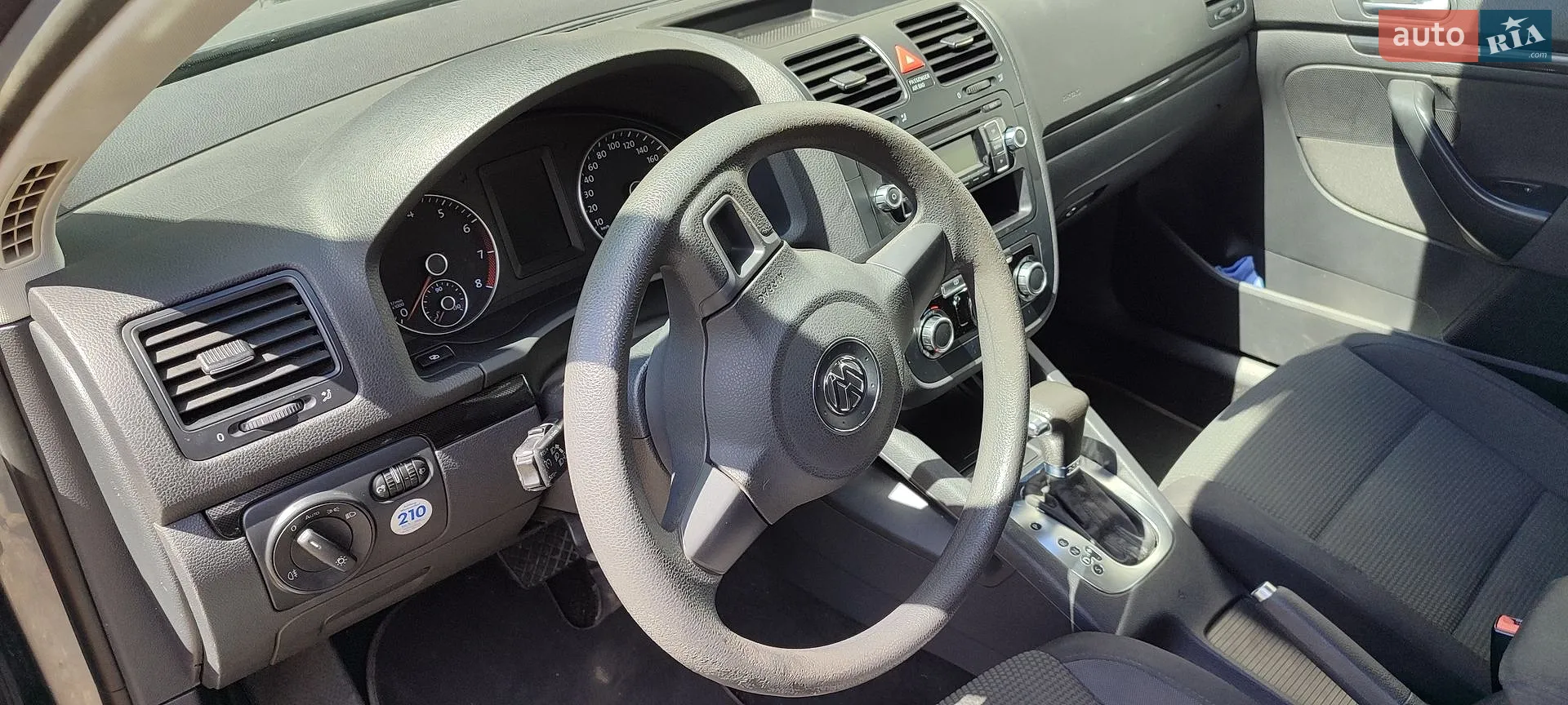 2010 Volkswagen Jetta - мініатюра 13