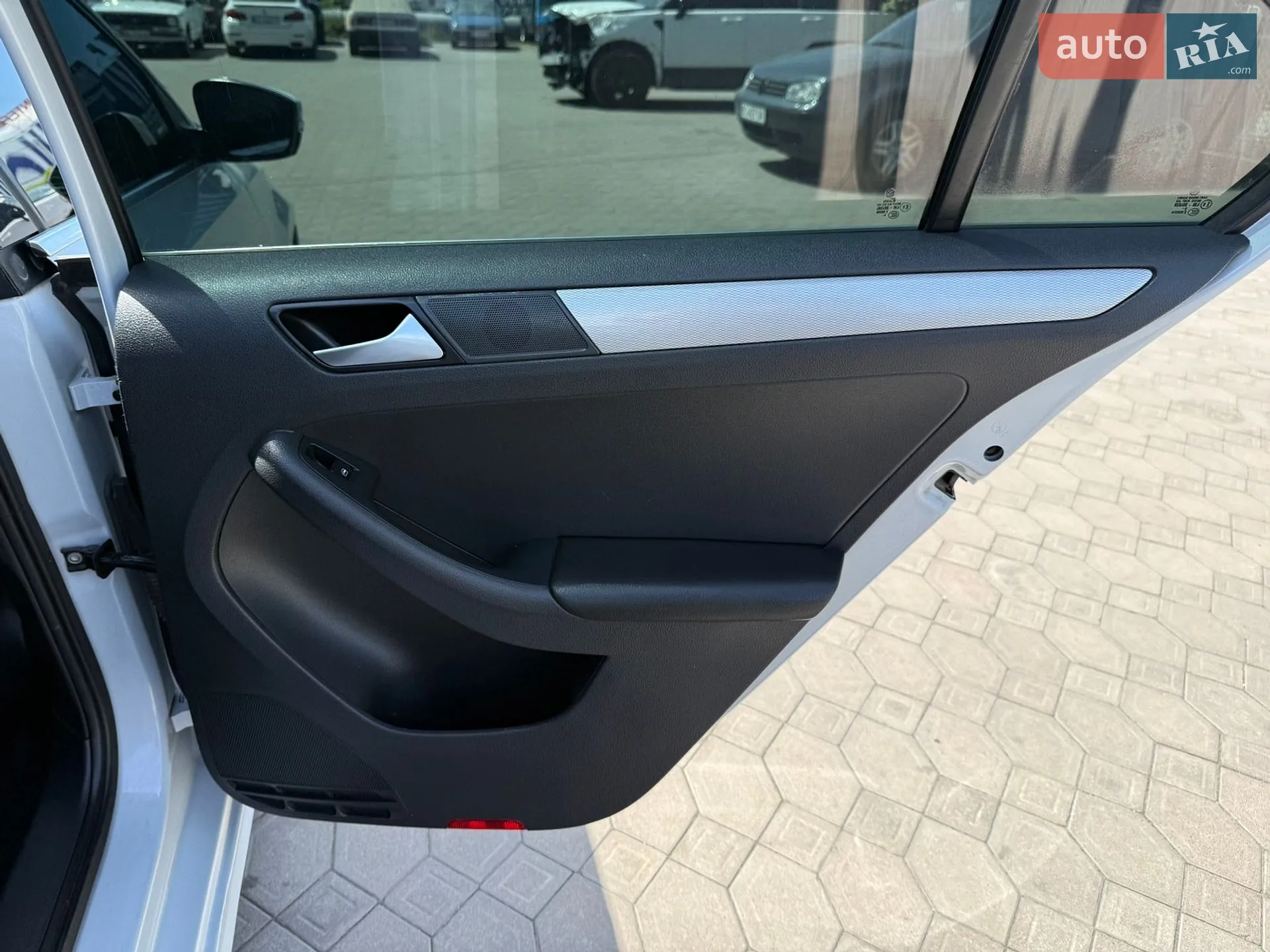 2016 Volkswagen Jetta - мініатюра 27
