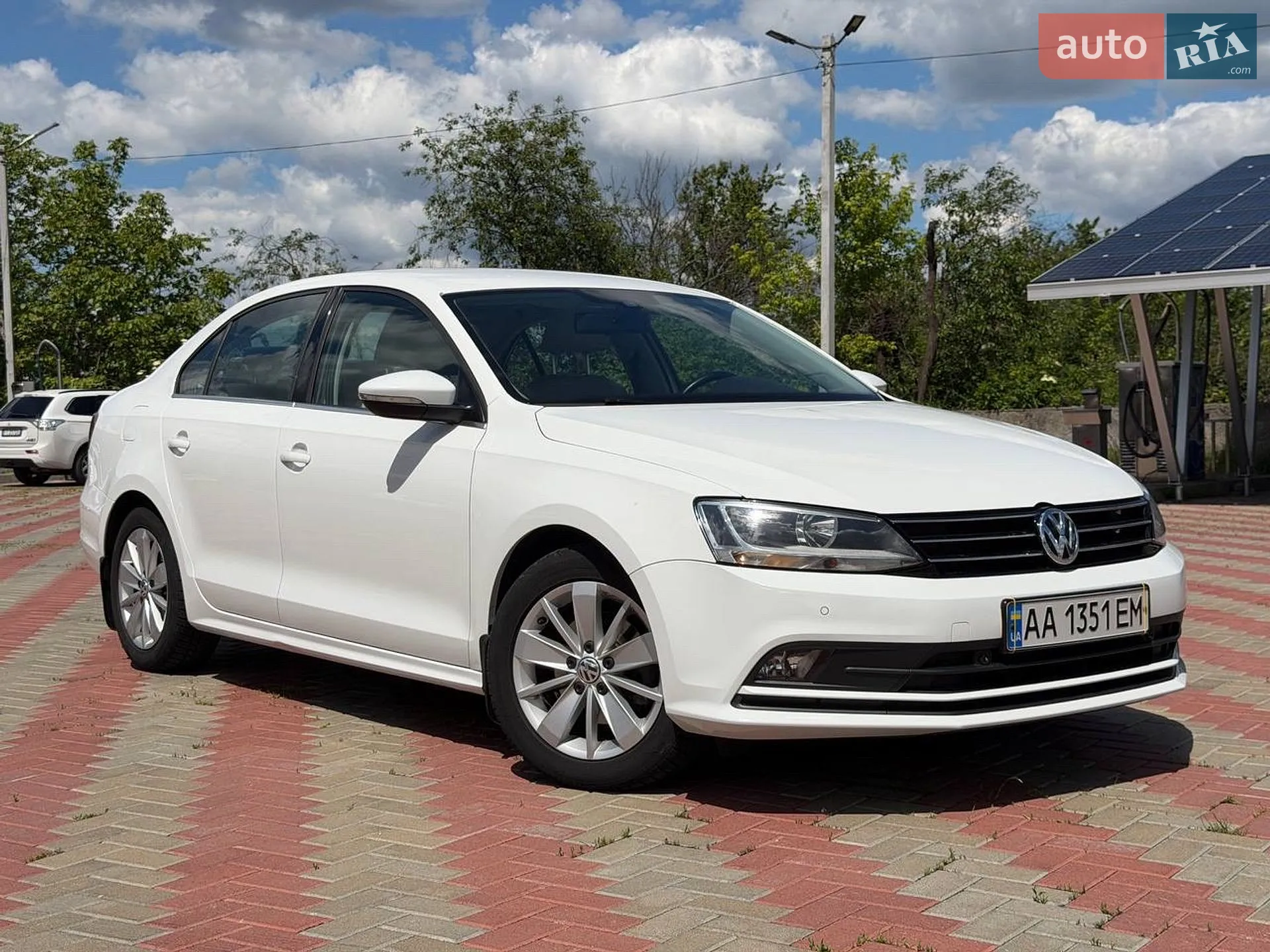 2016 Volkswagen Jetta - фото 1