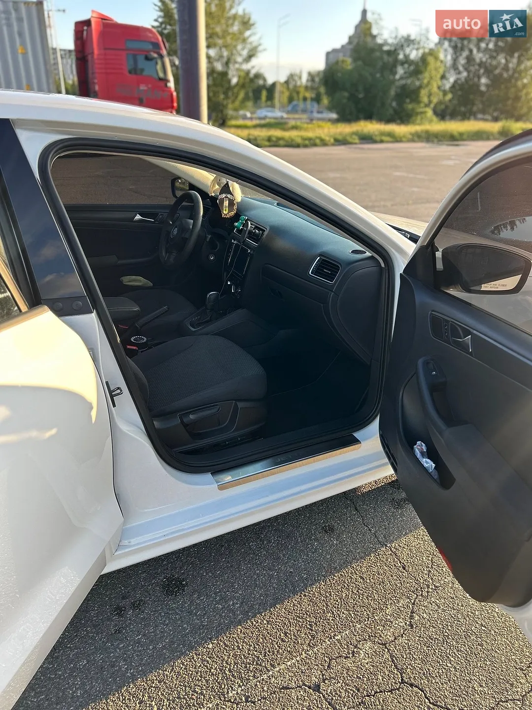 2011 Volkswagen Jetta - мініатюра 69