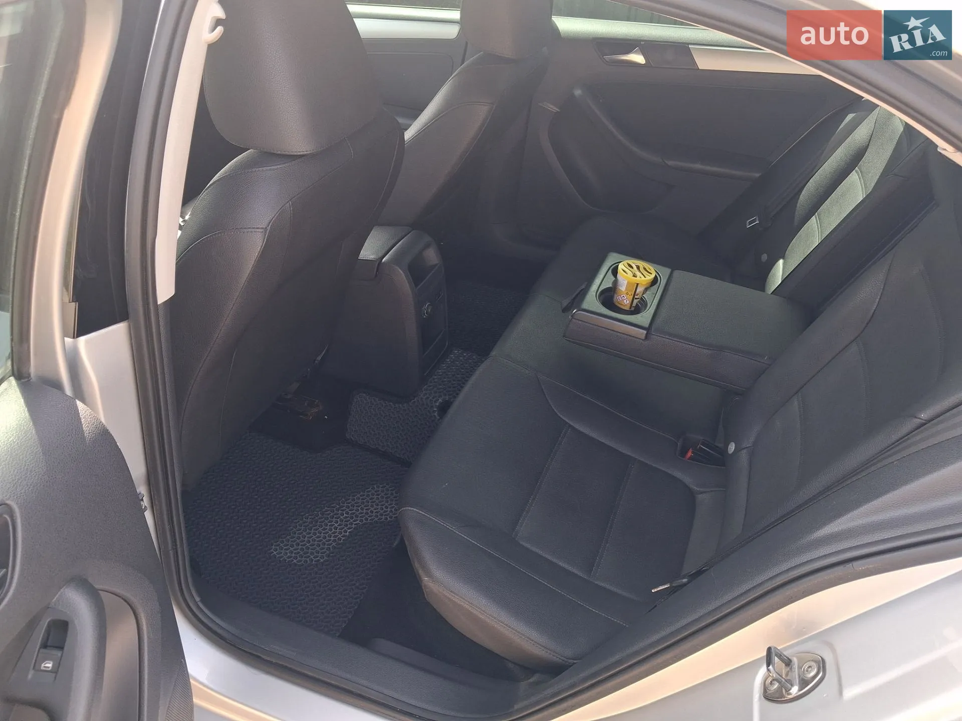 2011 Volkswagen Jetta - мініатюра 18
