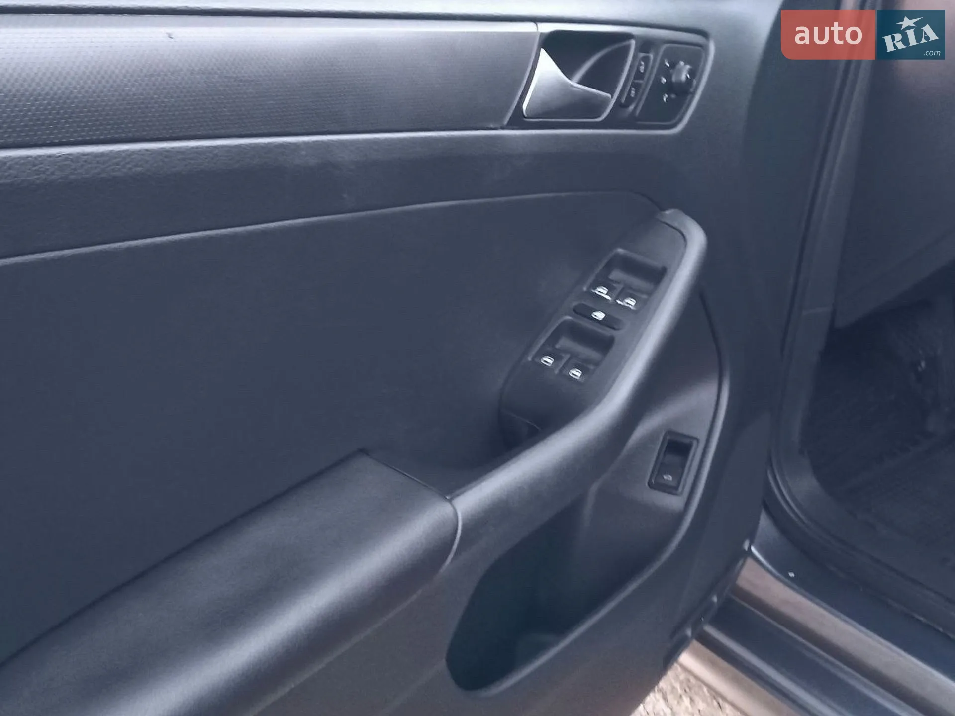 2015 Volkswagen Jetta - мініатюра 25