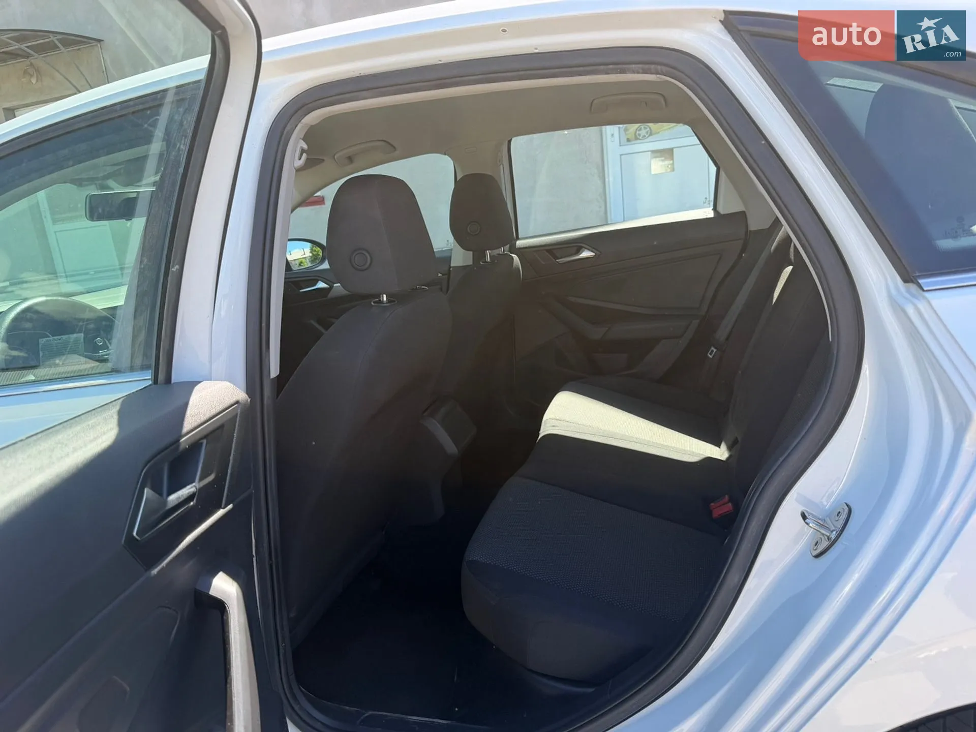 2019 Volkswagen Jetta - мініатюра 24