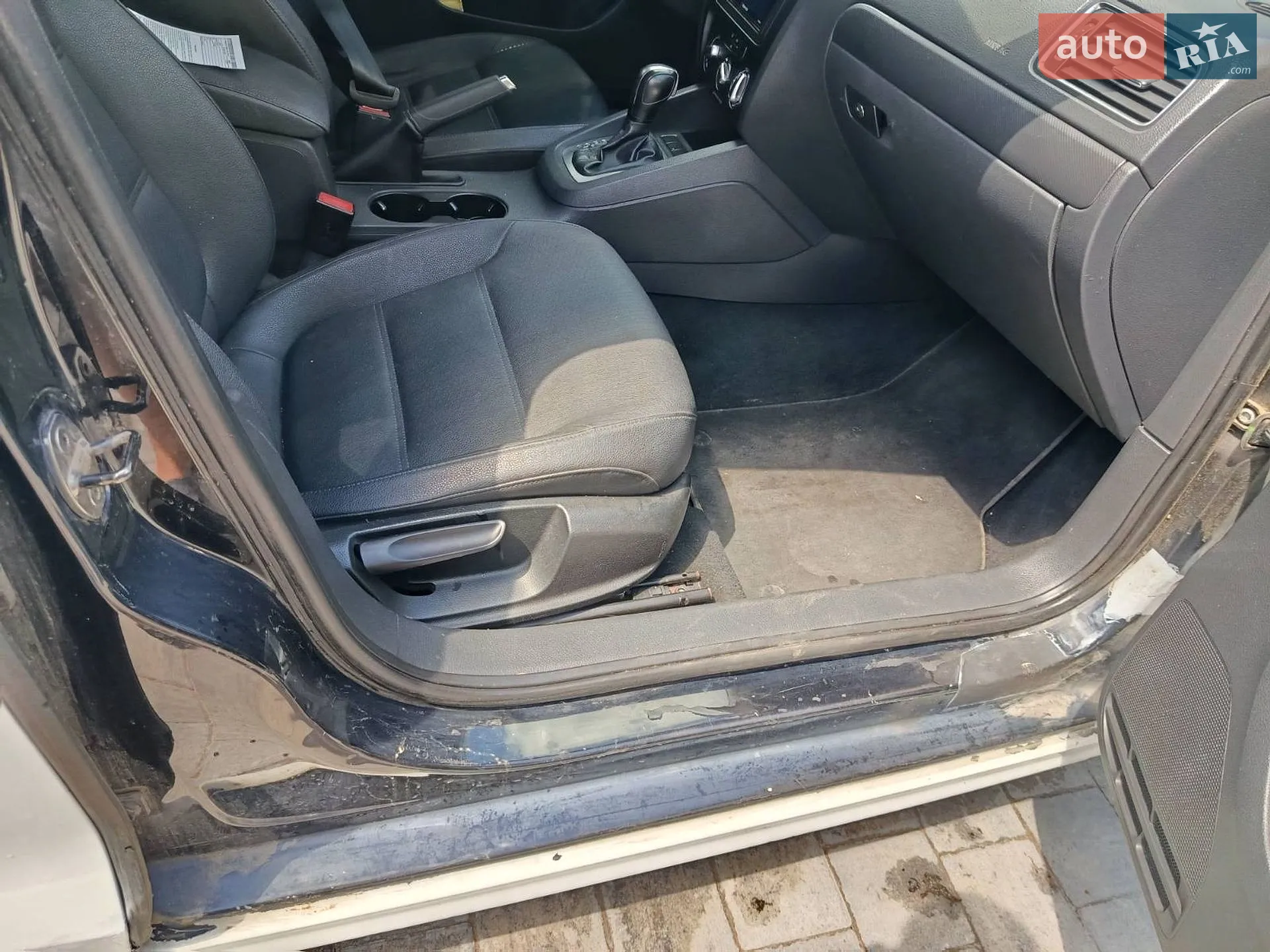 2011 Volkswagen Jetta - мініатюра 12