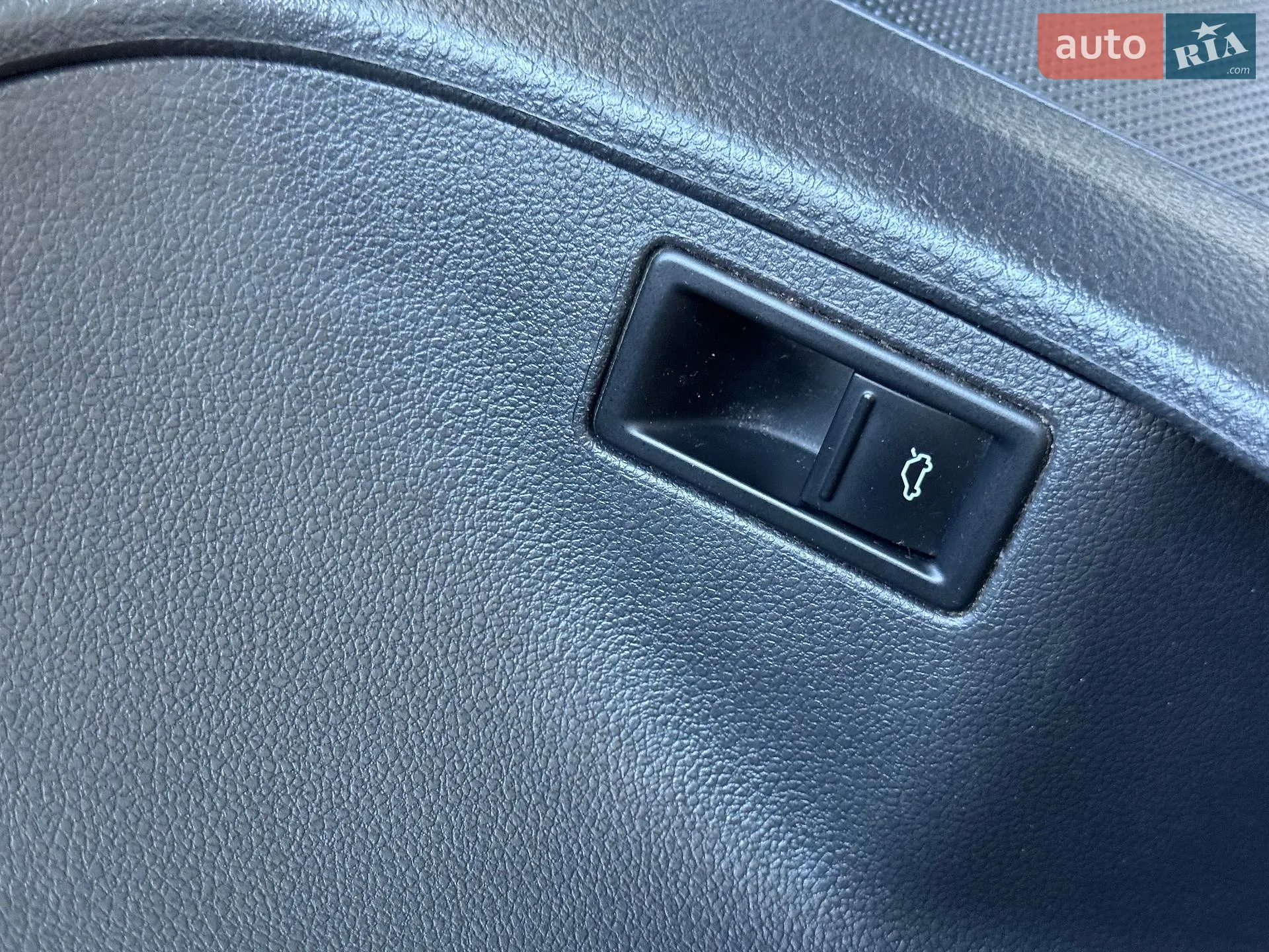 2012 Volkswagen Jetta - мініатюра 21