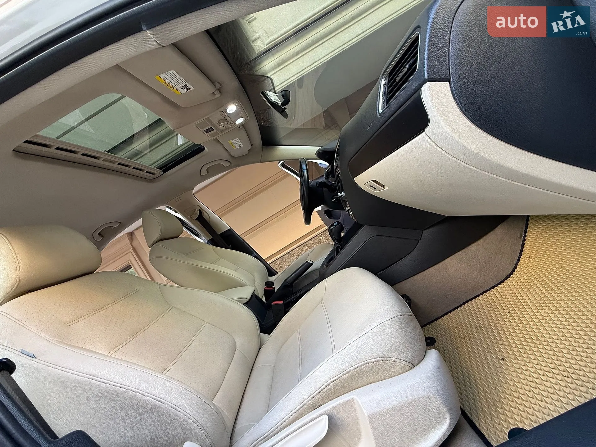 2012 Volkswagen Jetta - мініатюра 37