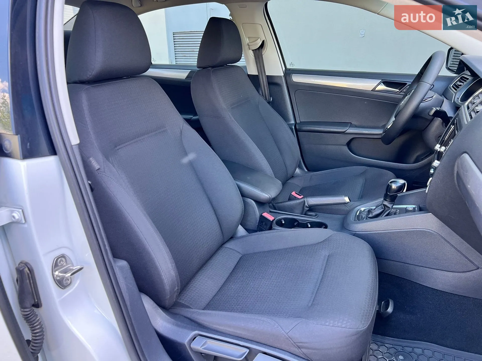 2015 Volkswagen Jetta - мініатюра 51