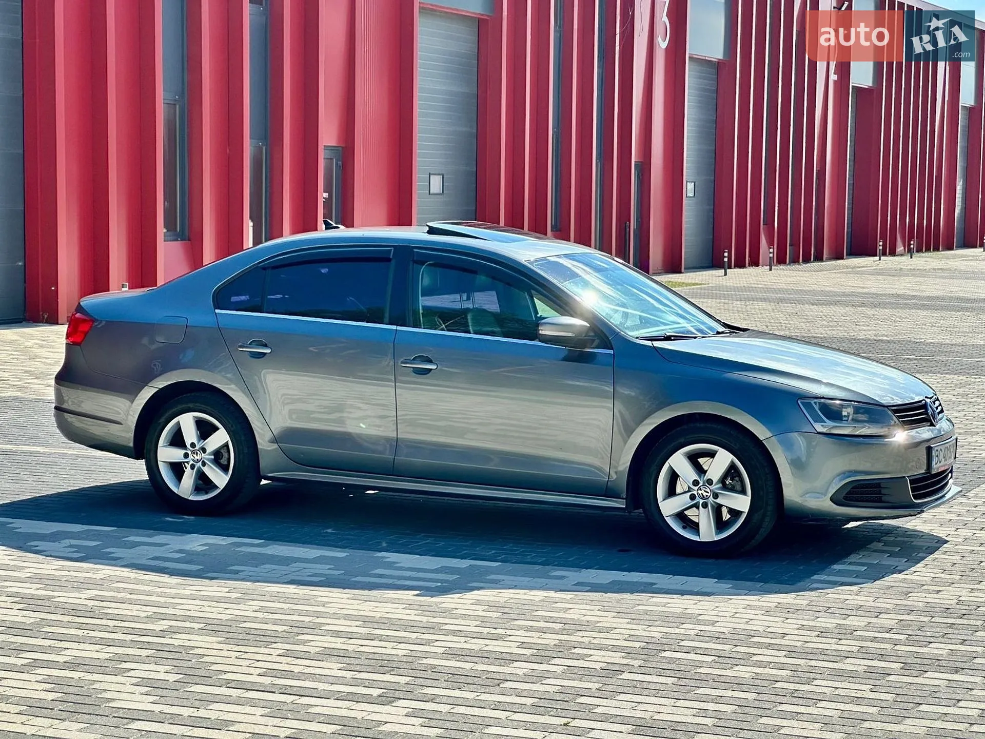 2012 Volkswagen Jetta - мініатюра 10