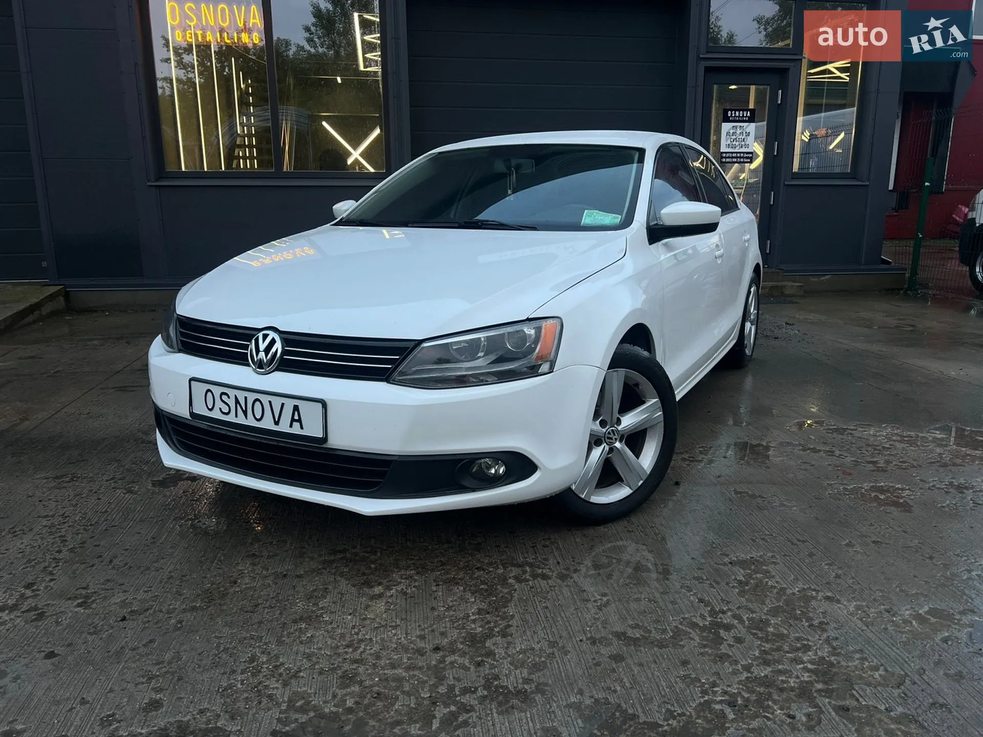 2012 Volkswagen Jetta - фото 1