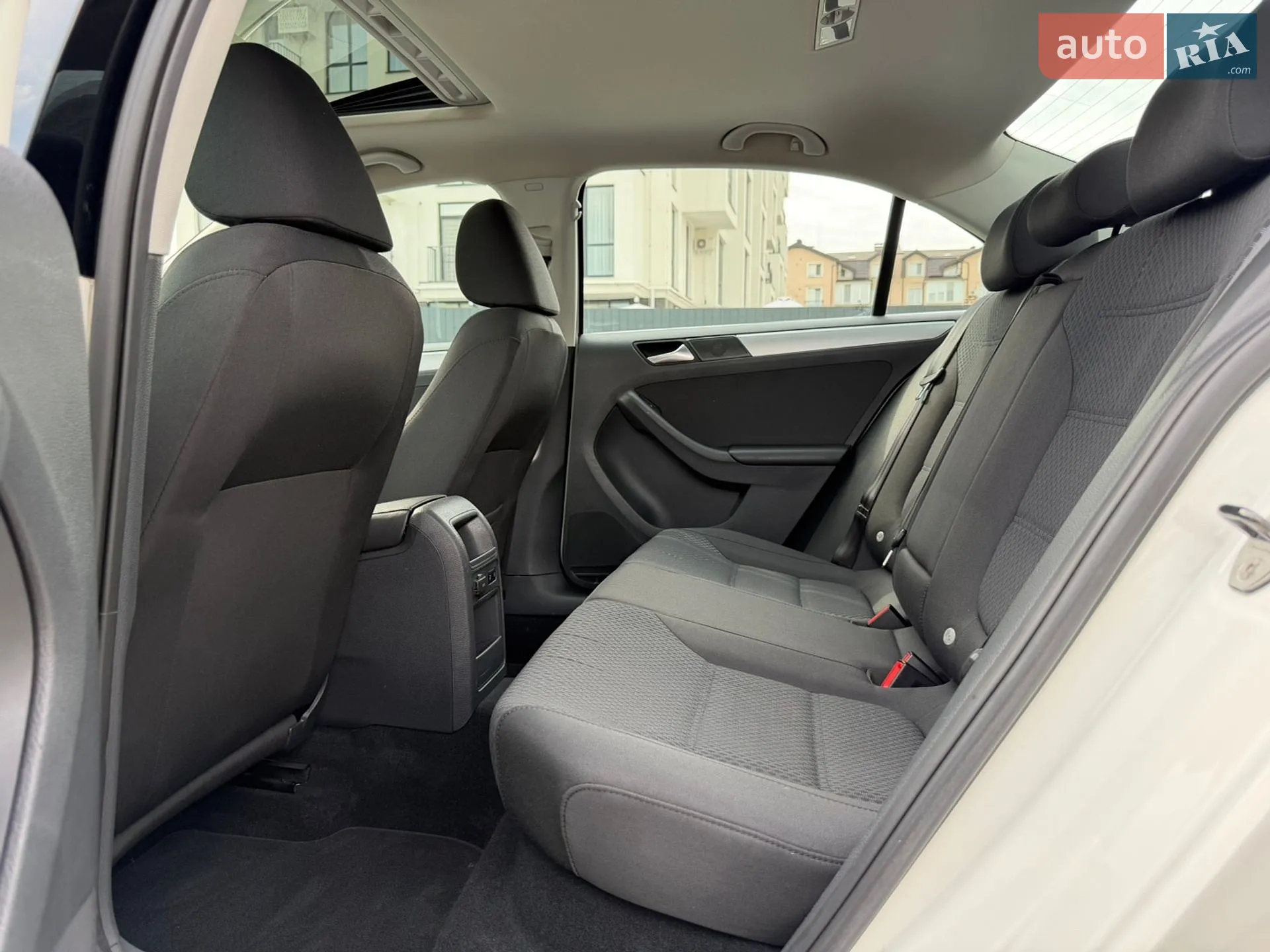2013 Volkswagen Jetta - мініатюра 33