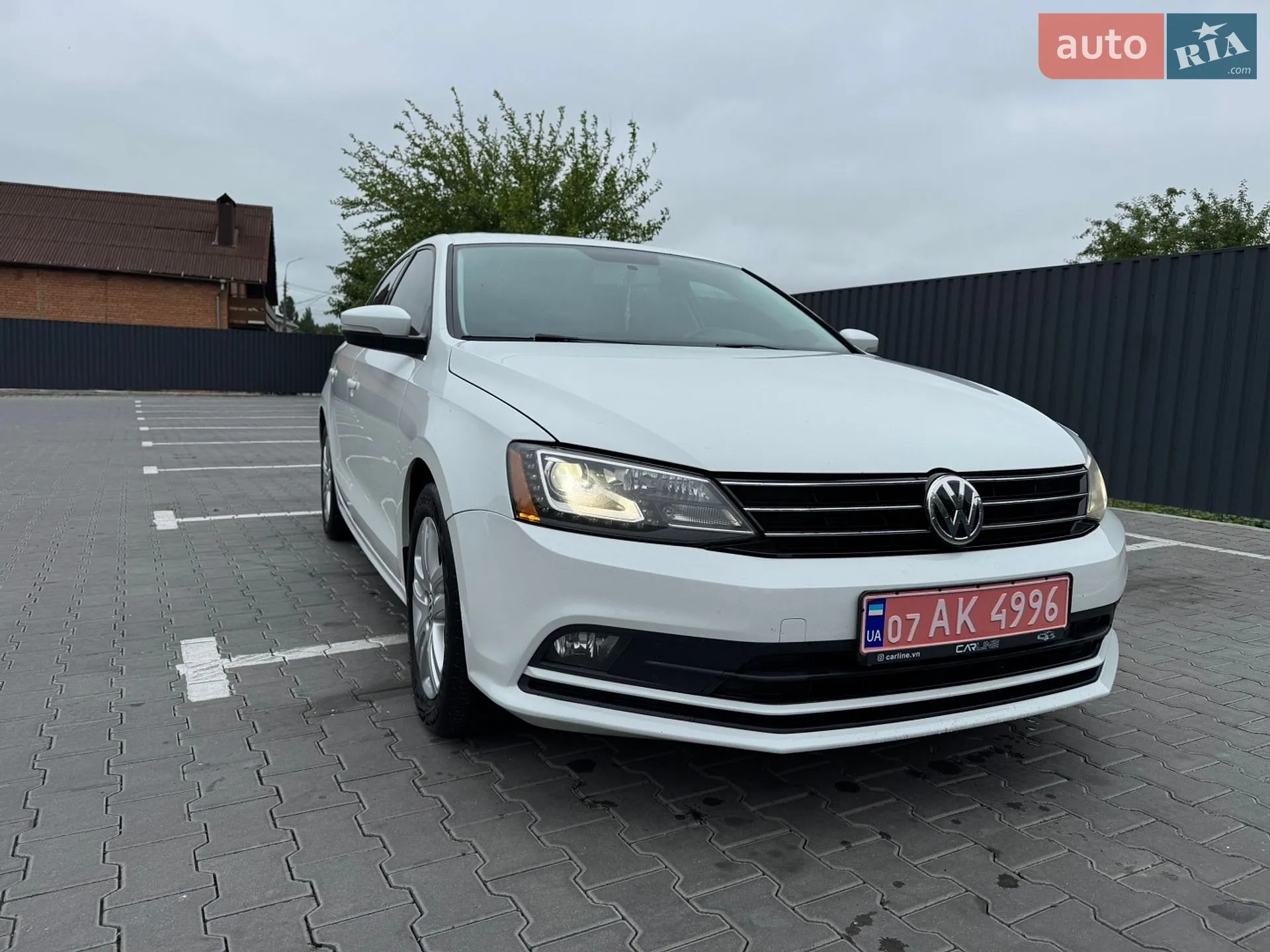 2015 Volkswagen Jetta - фото 1