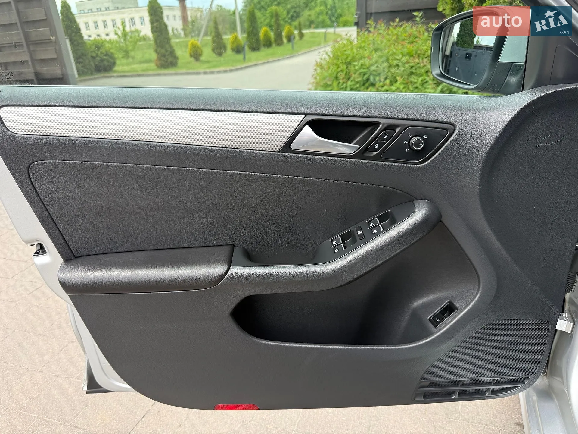 2016 Volkswagen Jetta - мініатюра 28