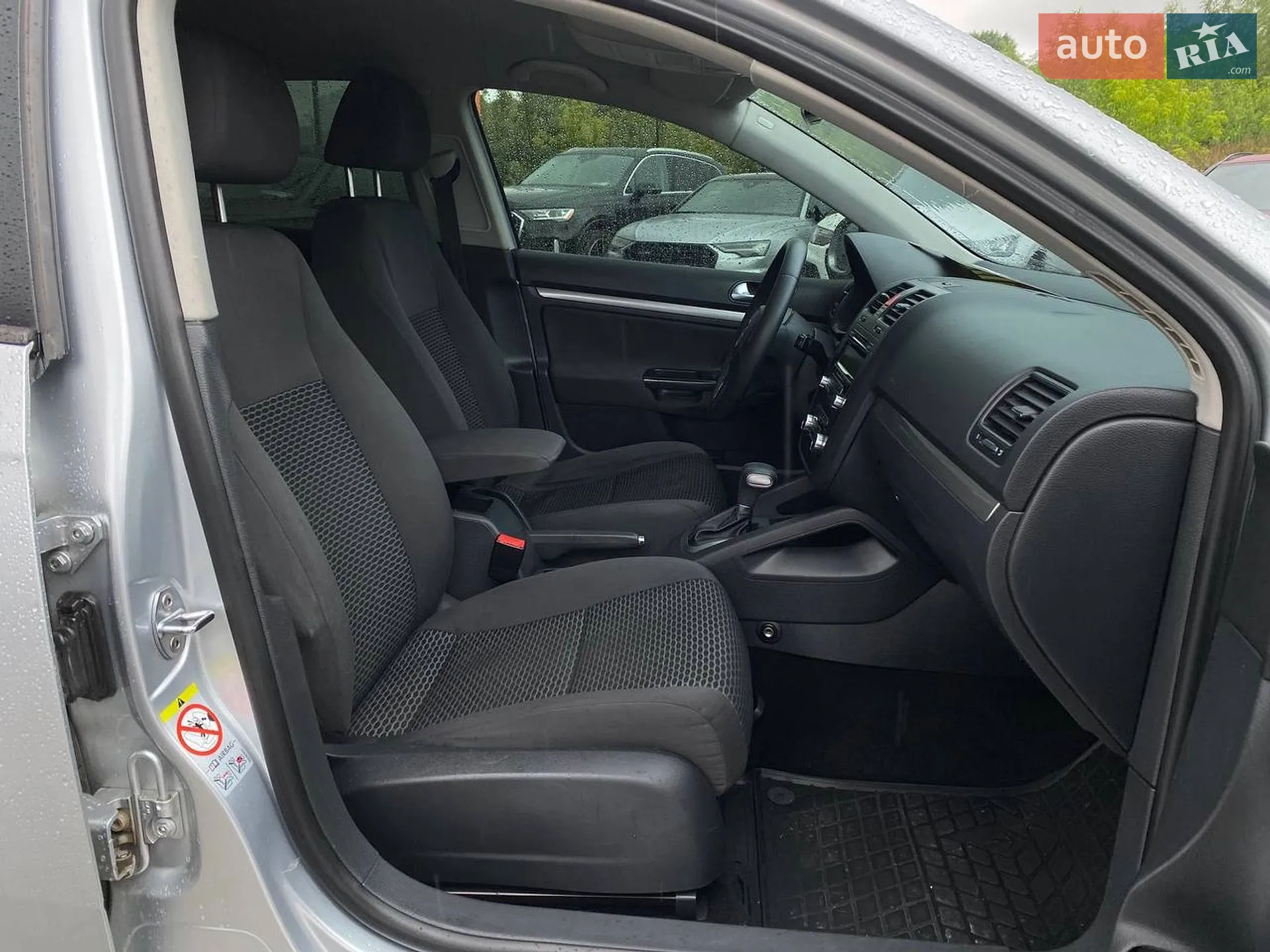2010 Volkswagen Jetta - мініатюра 20