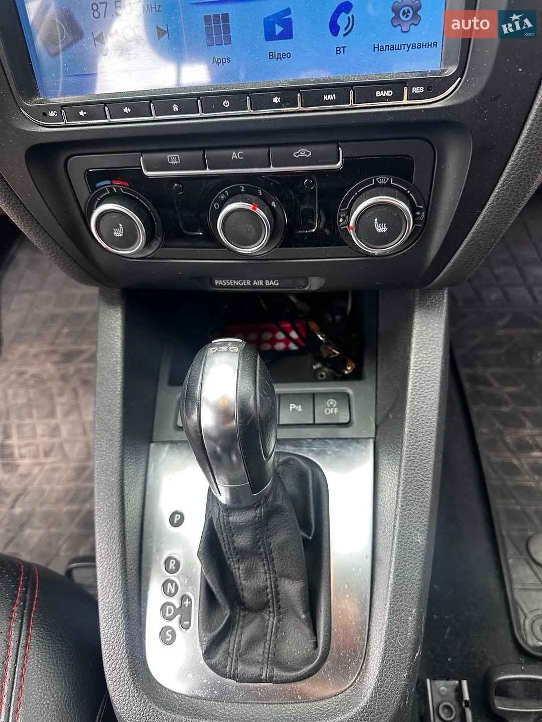 2012 Volkswagen Jetta - мініатюра 2