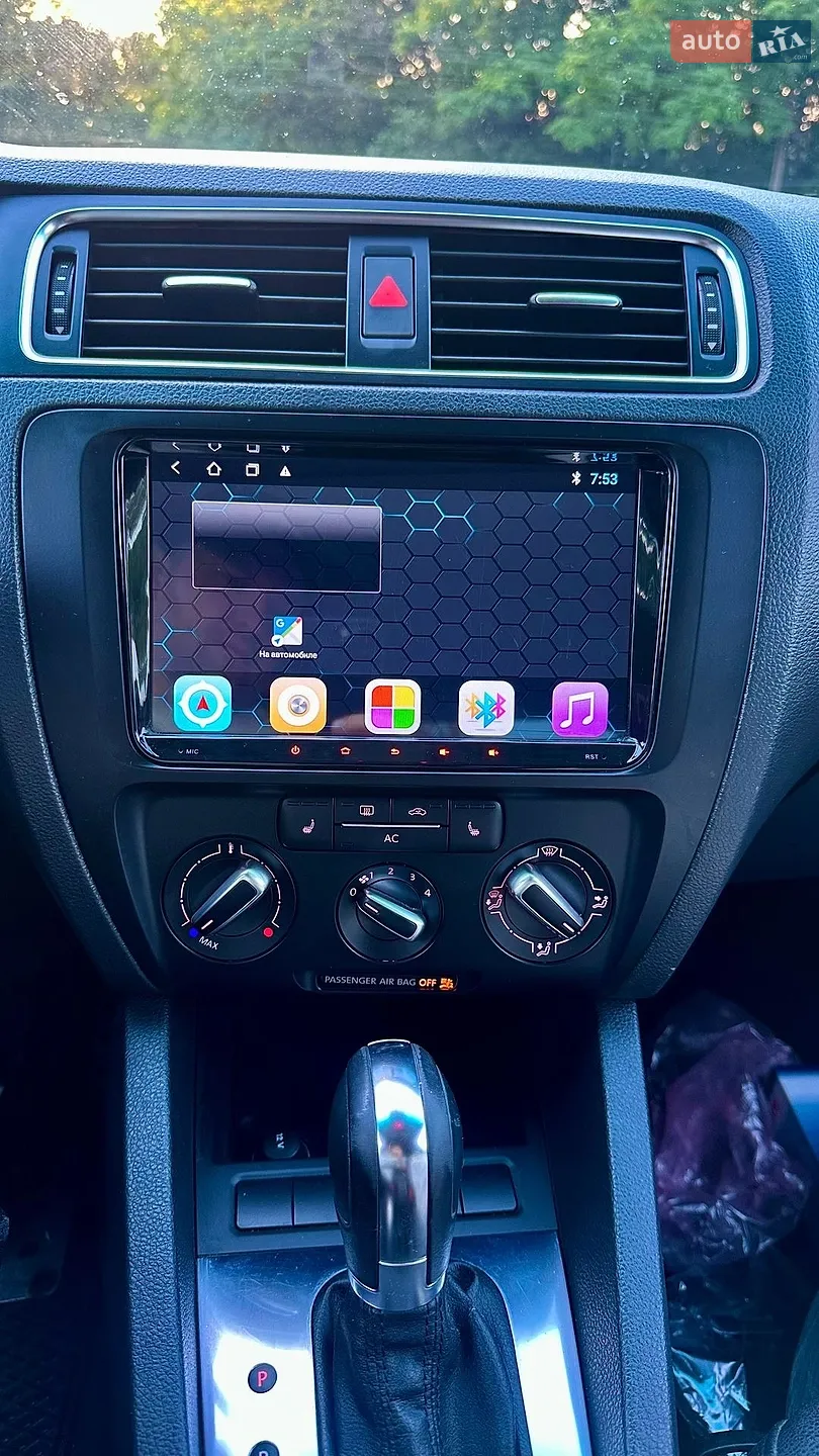 2011 Volkswagen Jetta - мініатюра 19