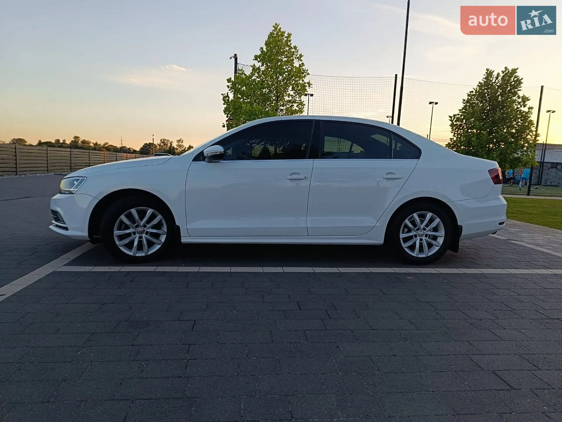 2016 Volkswagen Jetta - мініатюра 10