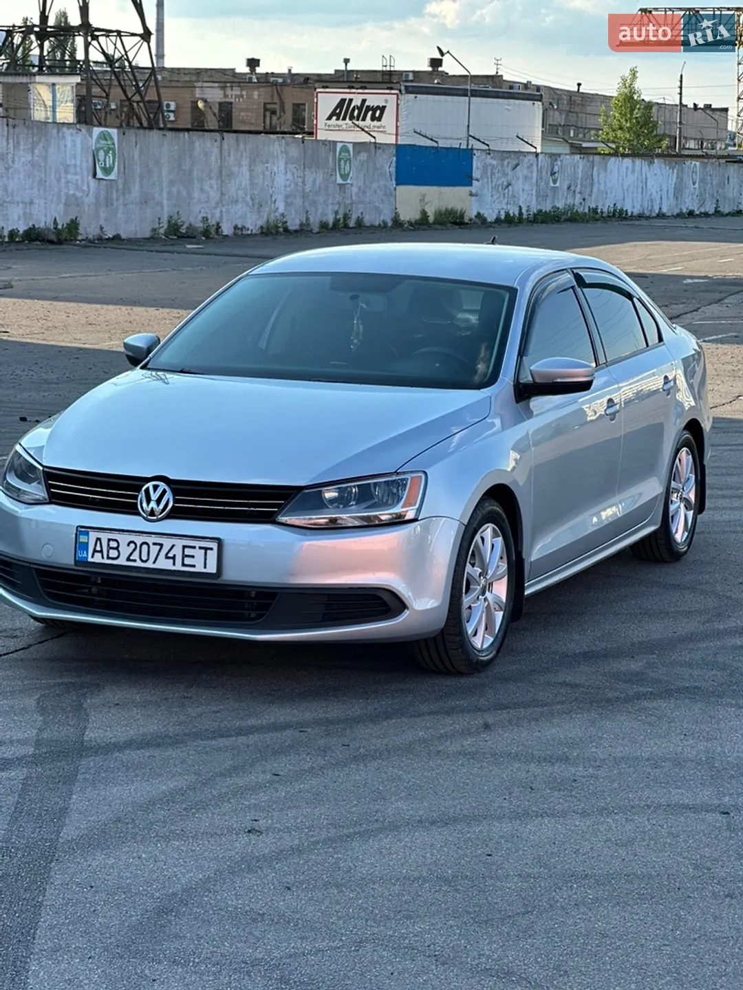 2012 Volkswagen Jetta - мініатюра 6