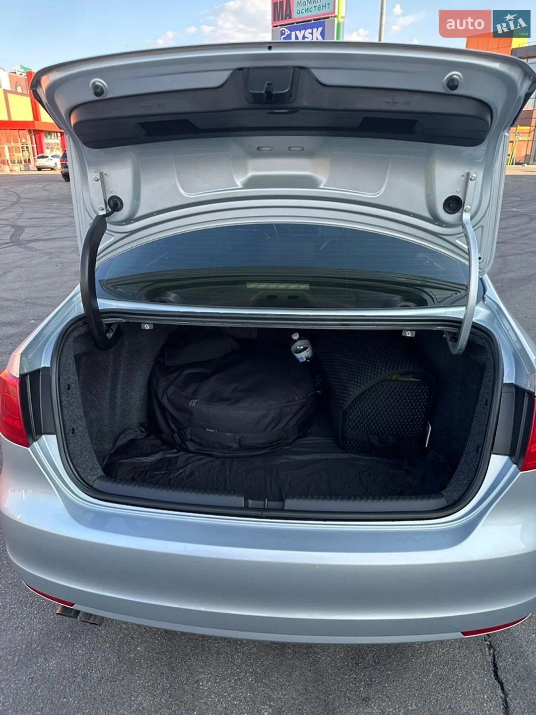 2012 Volkswagen Jetta - мініатюра 19