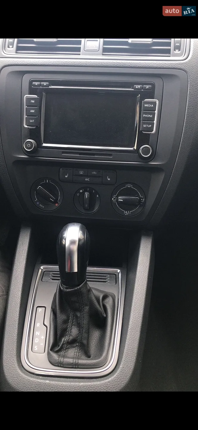 2015 Volkswagen Jetta - мініатюра 24