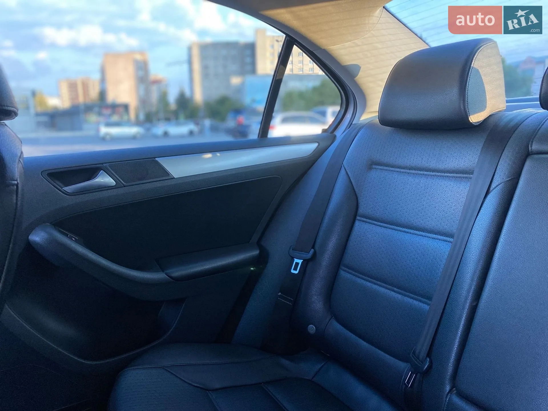 2012 Volkswagen Jetta - мініатюра 17