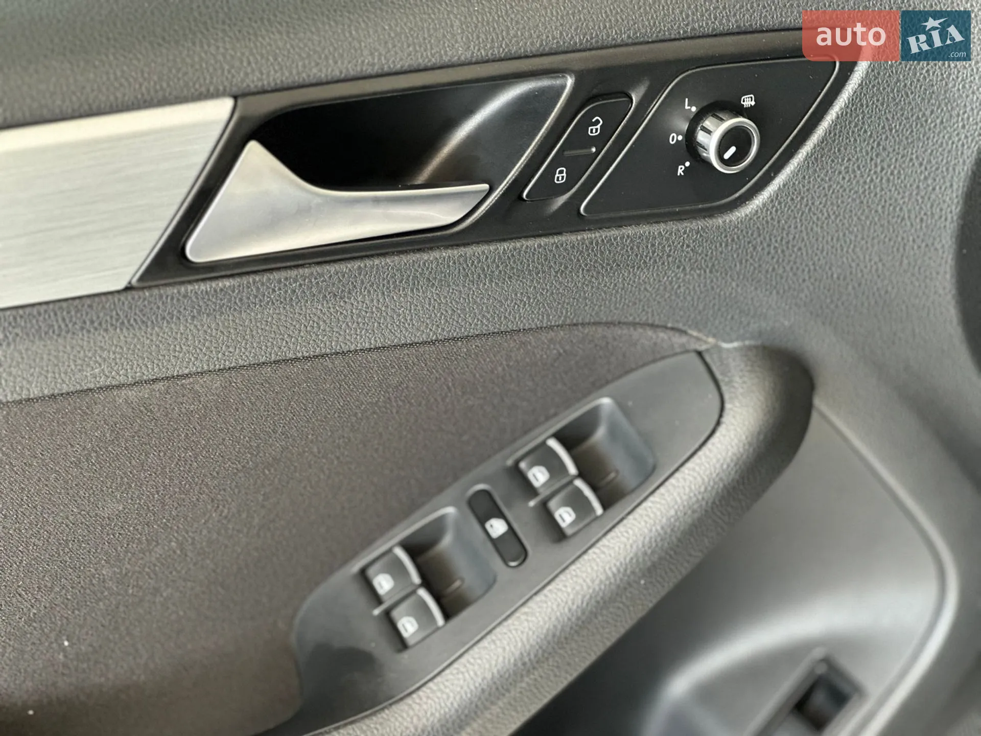 2013 Volkswagen Jetta - мініатюра 16