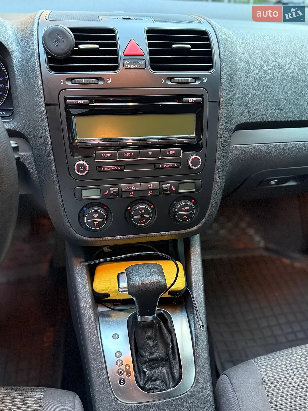 2010 Volkswagen Jetta - мініатюра 6
