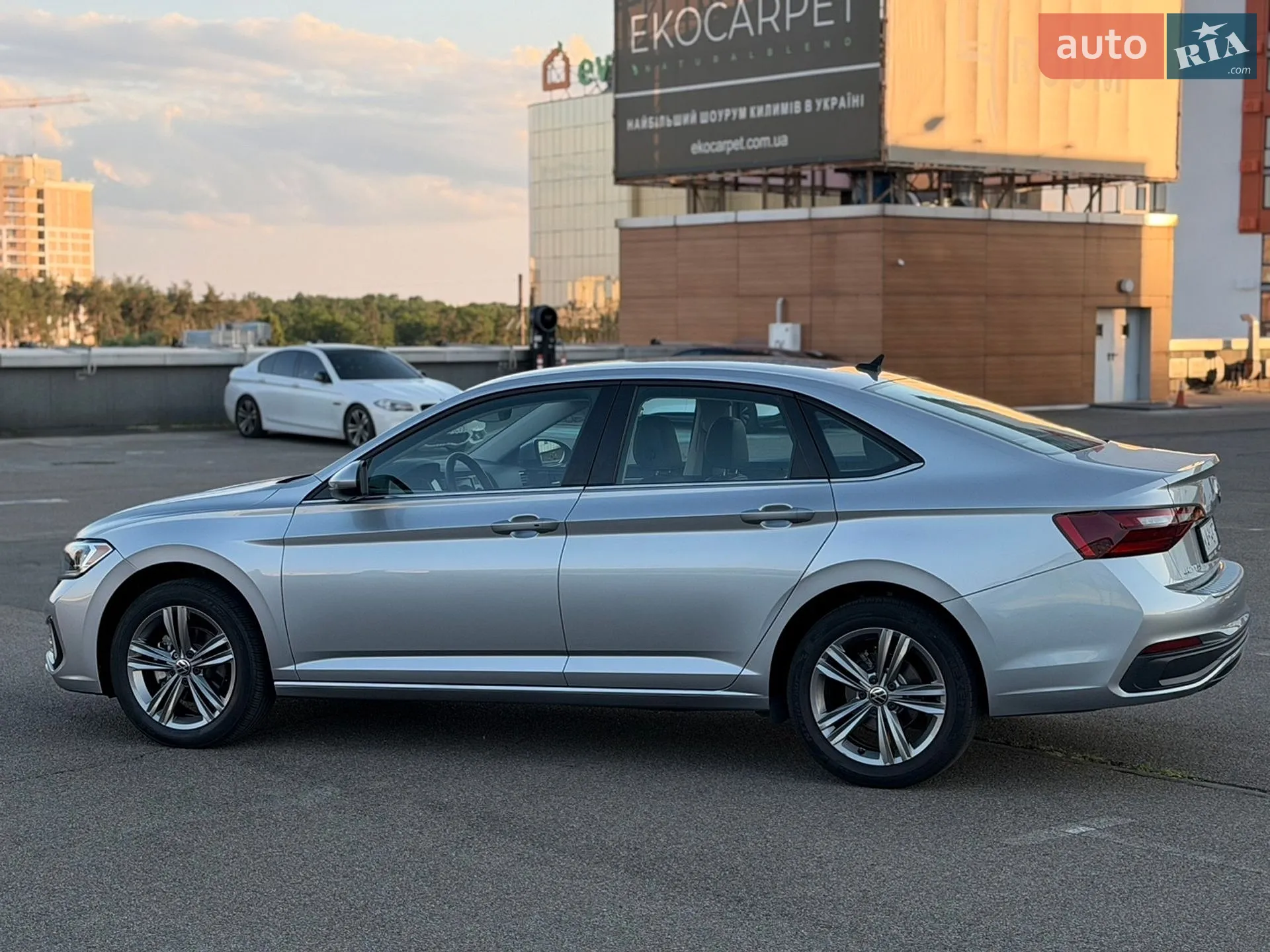 2022 Volkswagen Jetta - мініатюра 2