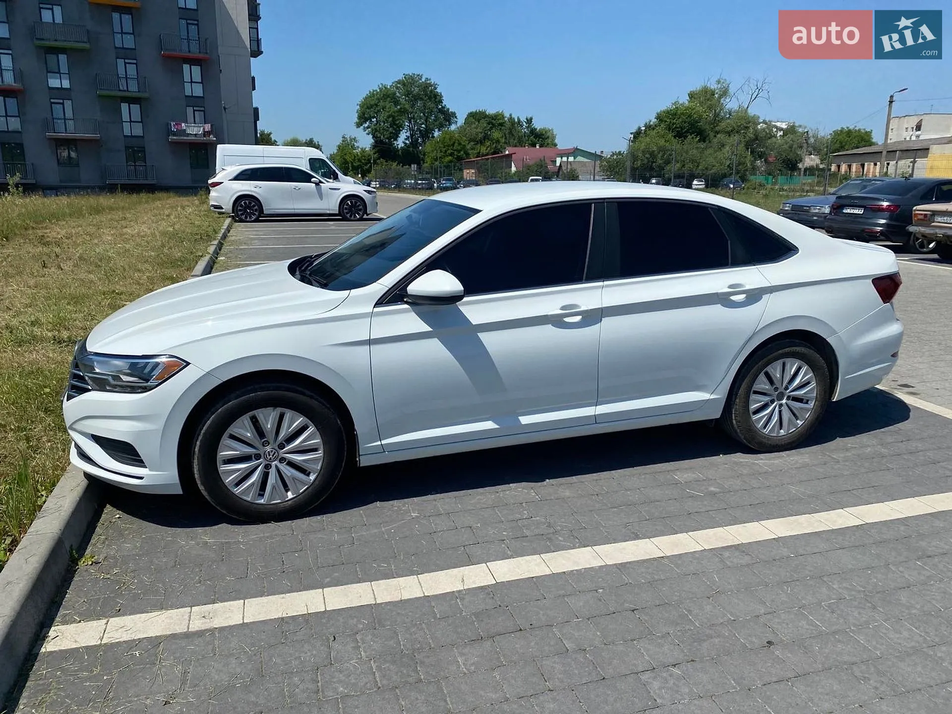 2019 Volkswagen Jetta - фото 1
