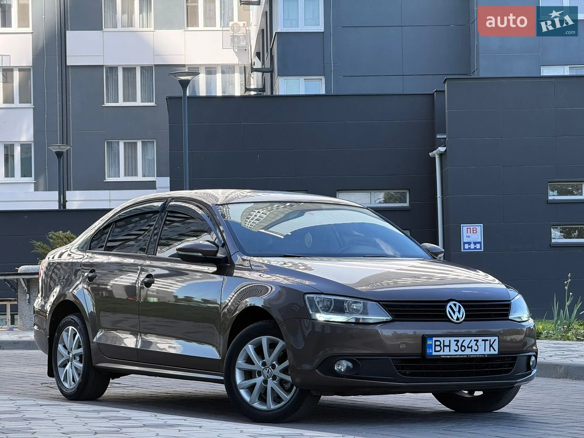 2011 Volkswagen Jetta - мініатюра 28