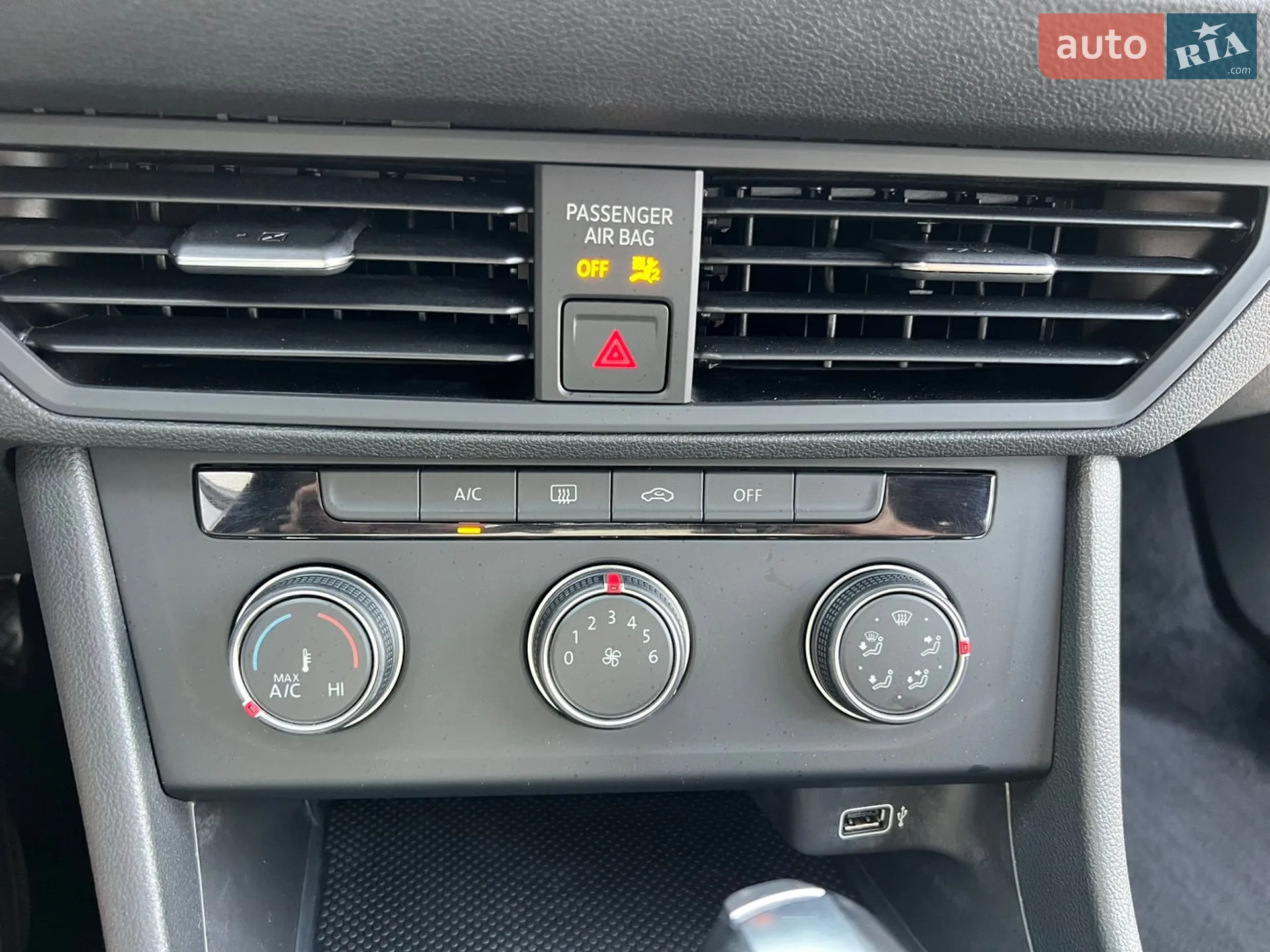 2018 Volkswagen Jetta - мініатюра 21