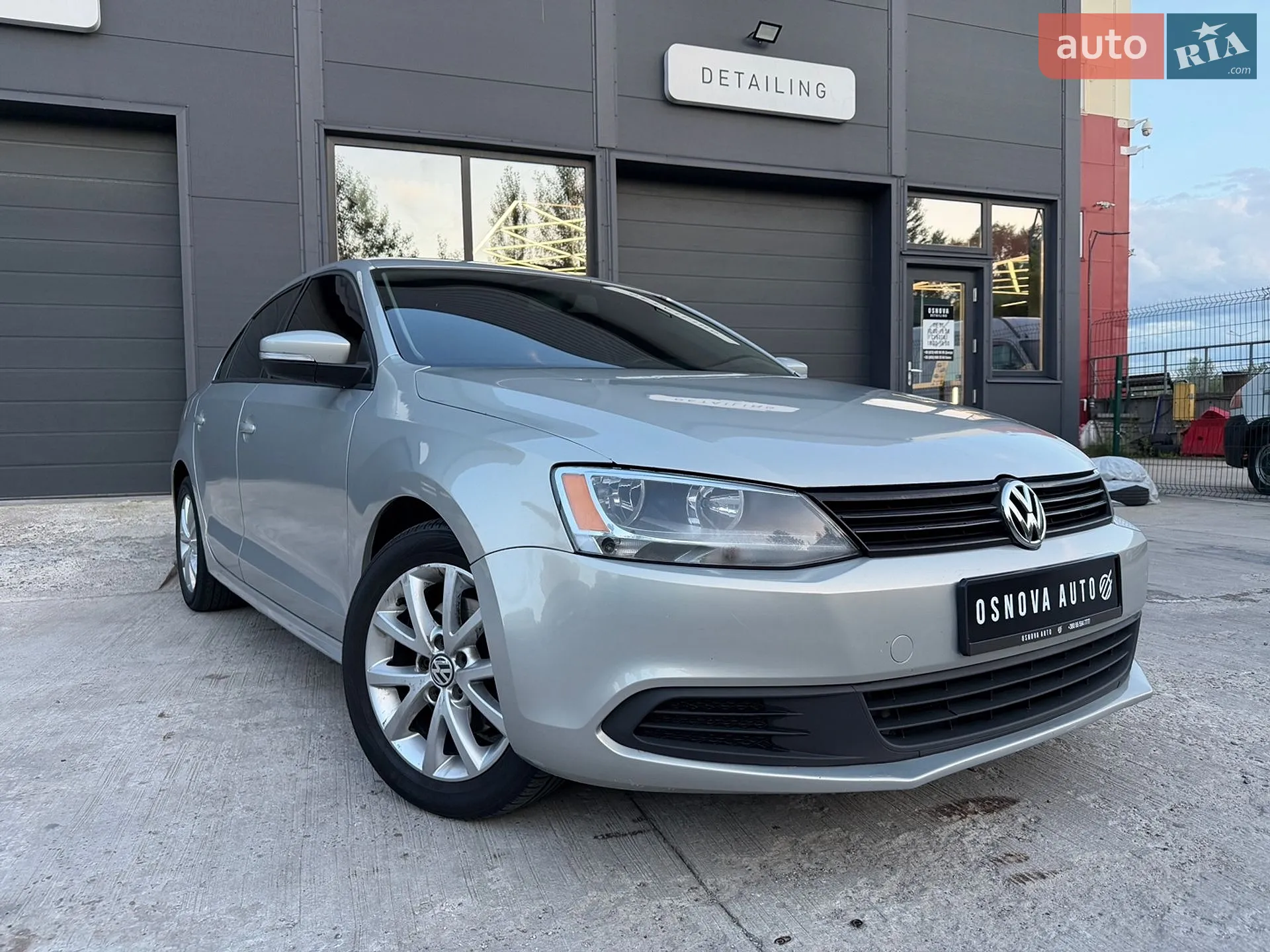2010 Volkswagen Jetta - мініатюра 14