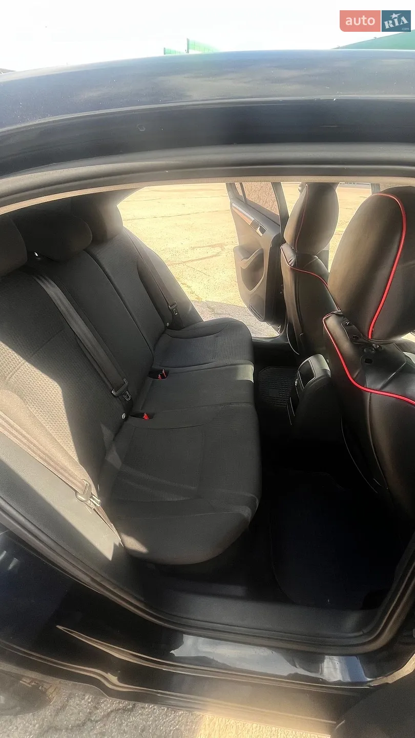 2015 Volkswagen Jetta - мініатюра 28