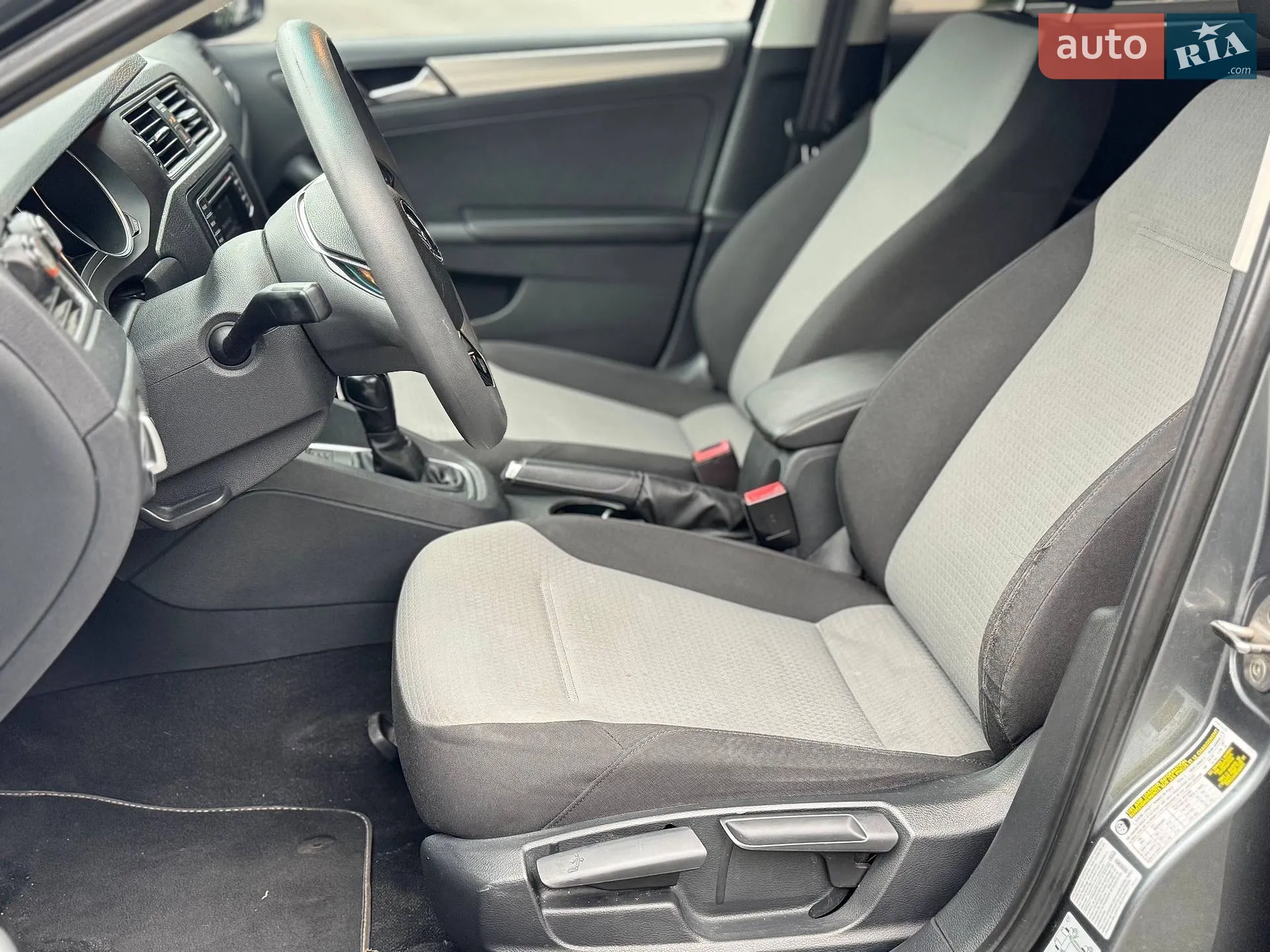 2016 Volkswagen Jetta - мініатюра 24