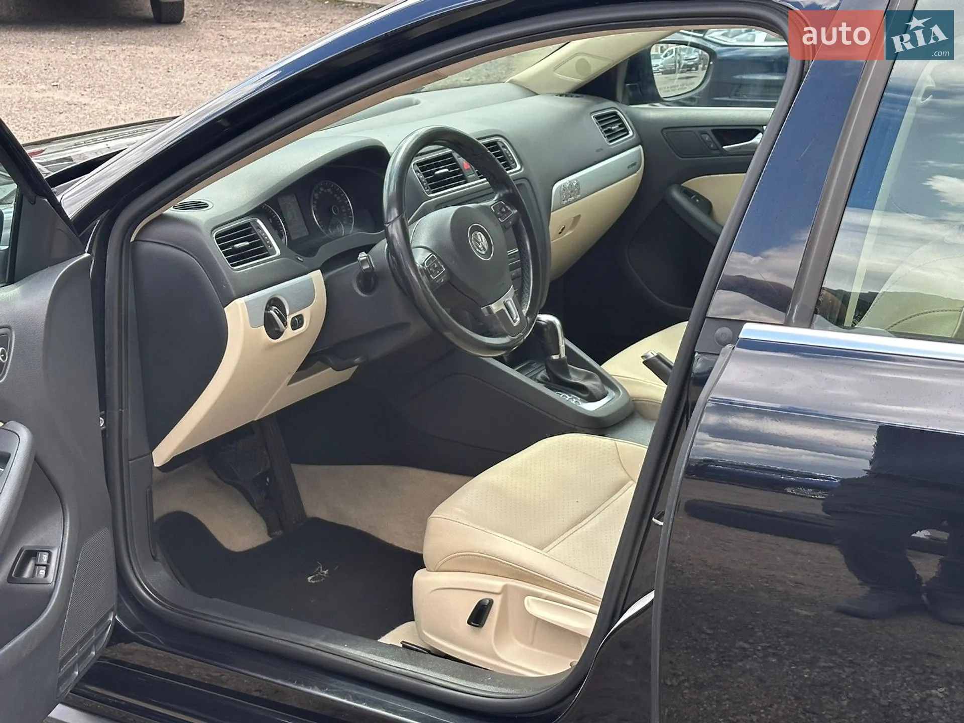 2012 Volkswagen Jetta - мініатюра 30