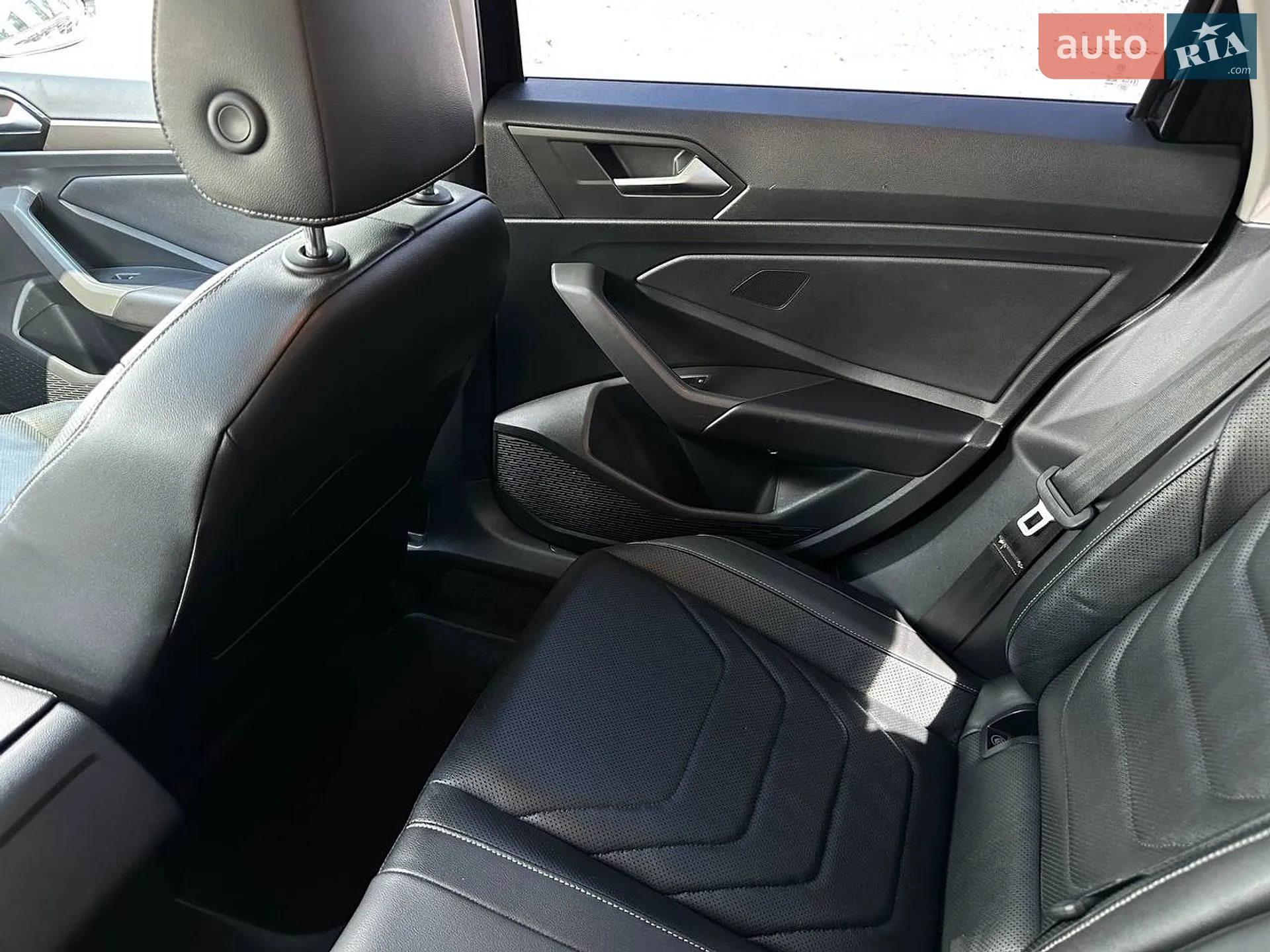 2019 Volkswagen Jetta - мініатюра 33
