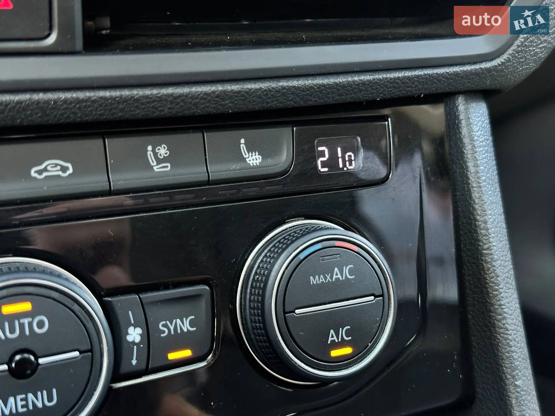 2019 Volkswagen Jetta - мініатюра 38