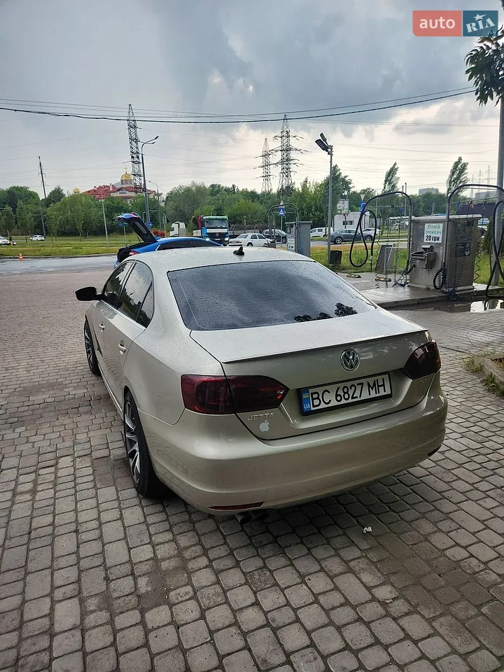 2013 Volkswagen Jetta - мініатюра 25