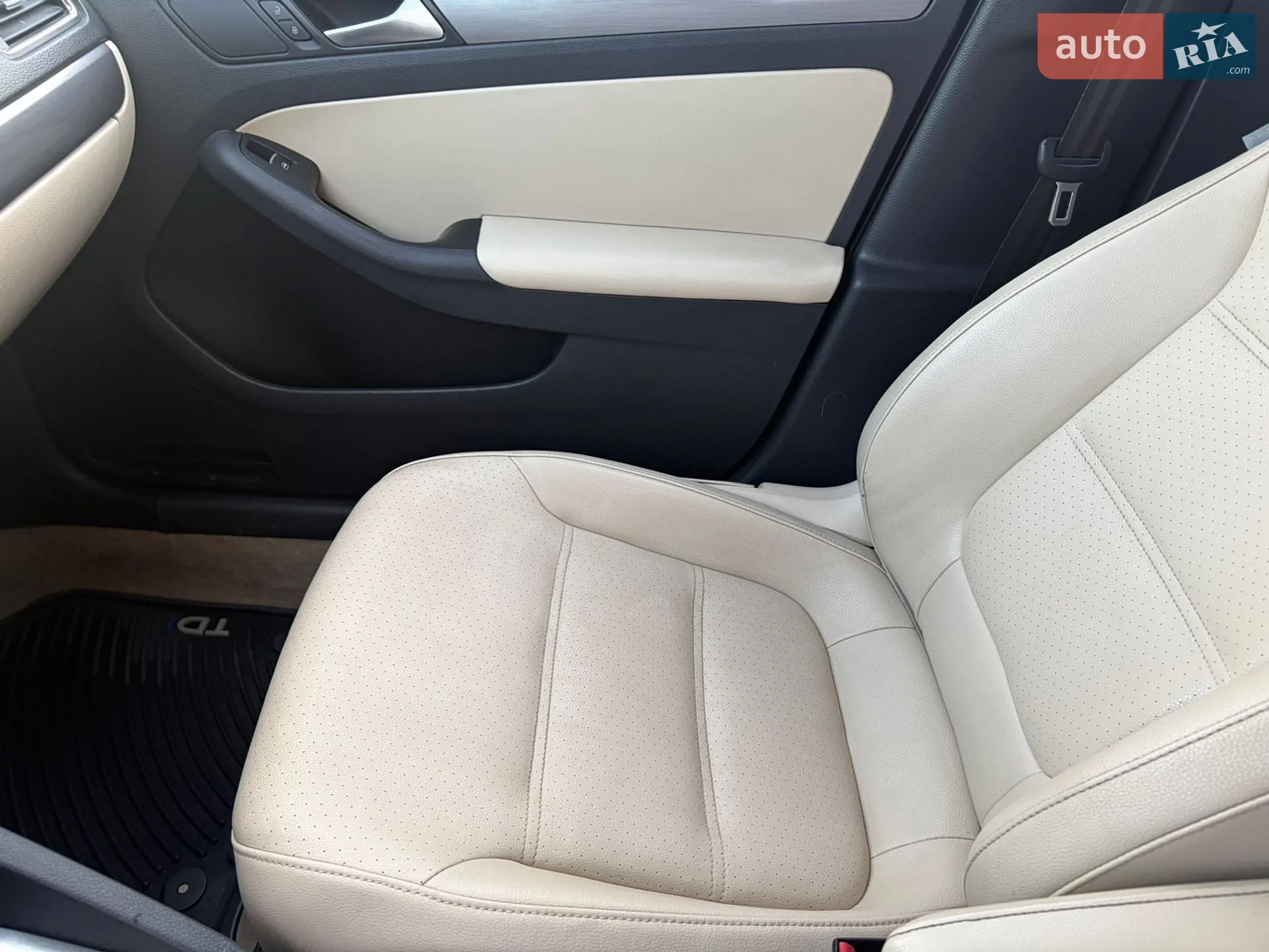 2013 Volkswagen Jetta - мініатюра 35