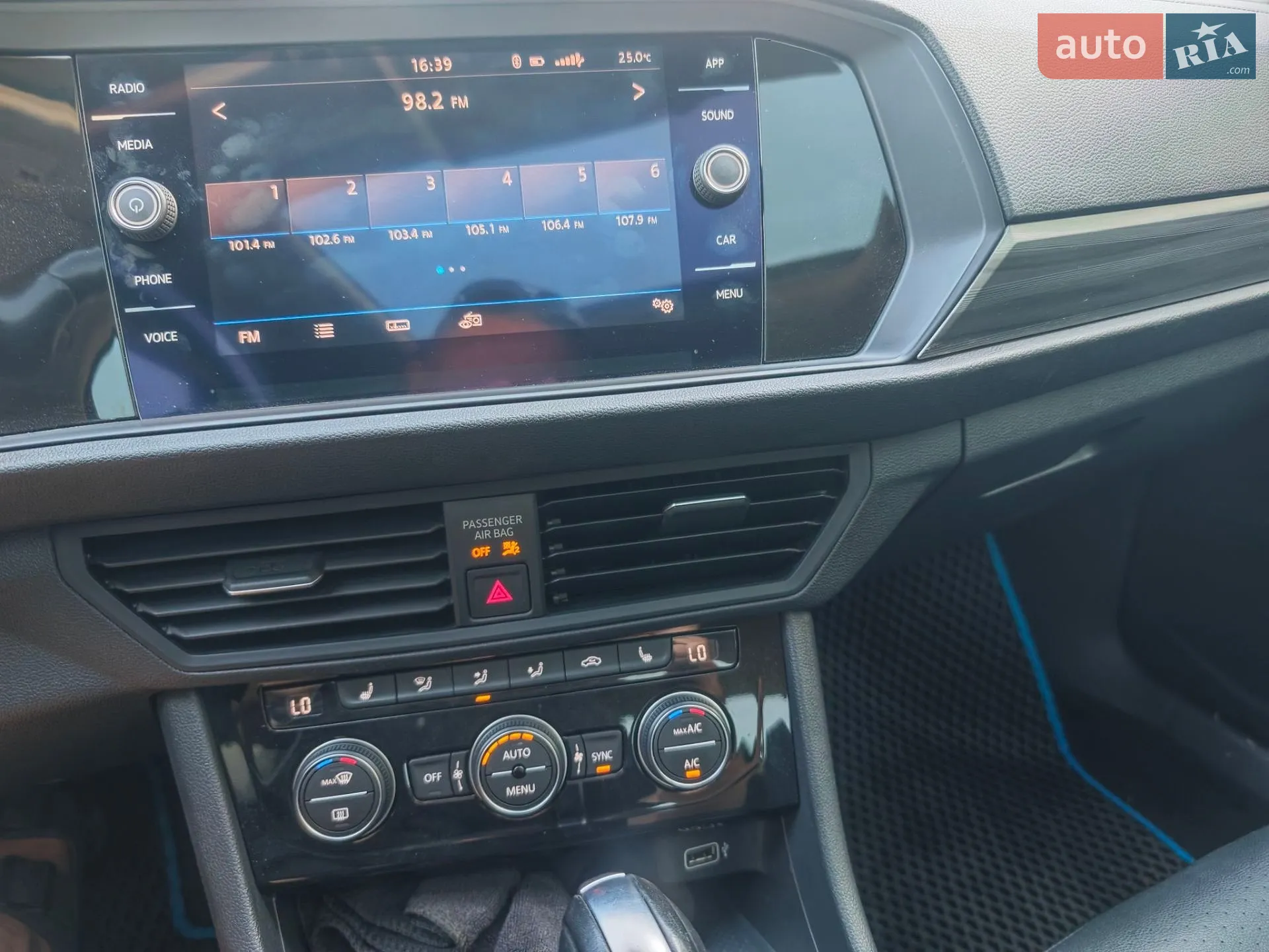 2018 Volkswagen Jetta - мініатюра 9