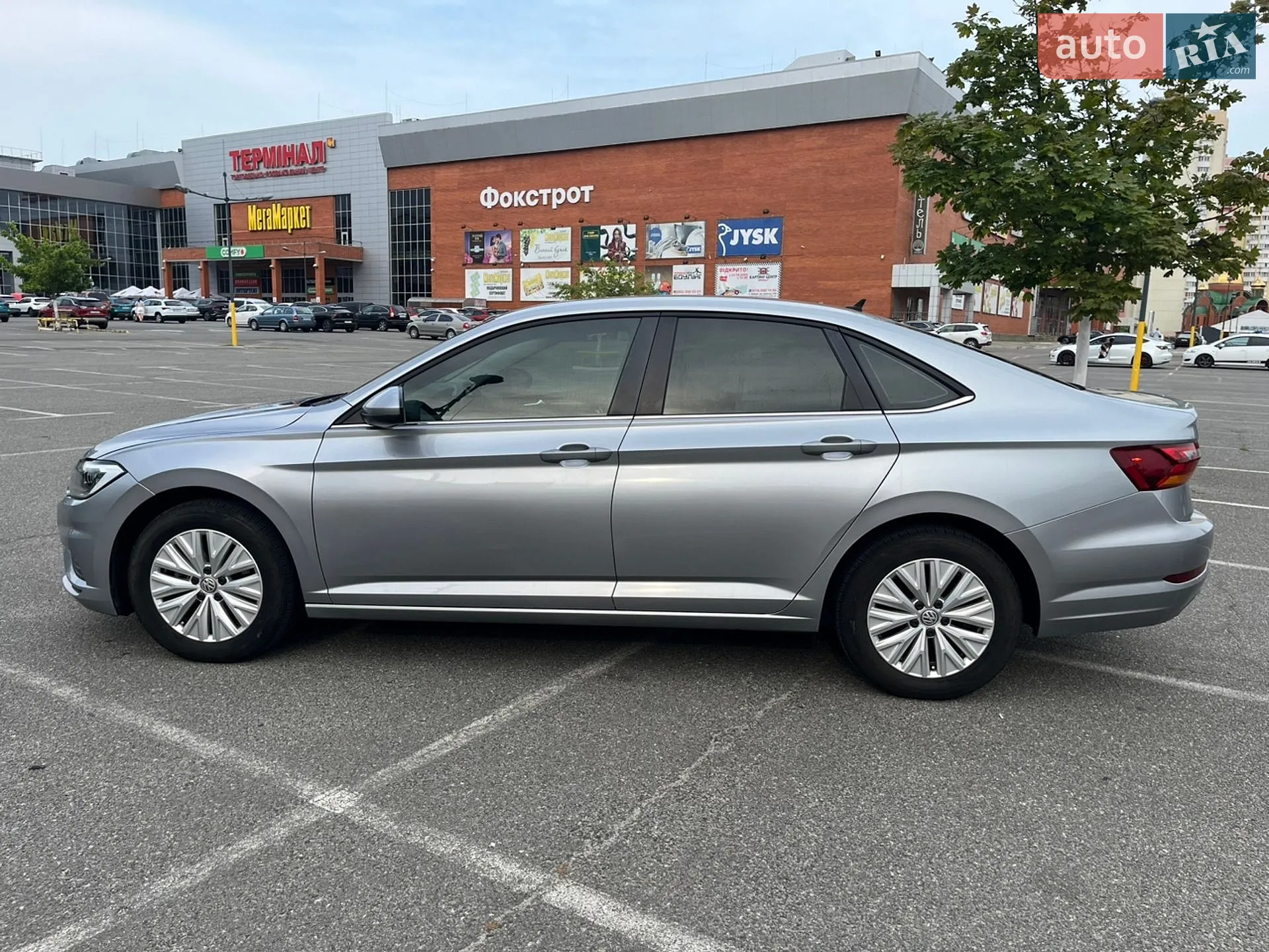2019 Volkswagen Jetta - мініатюра 2