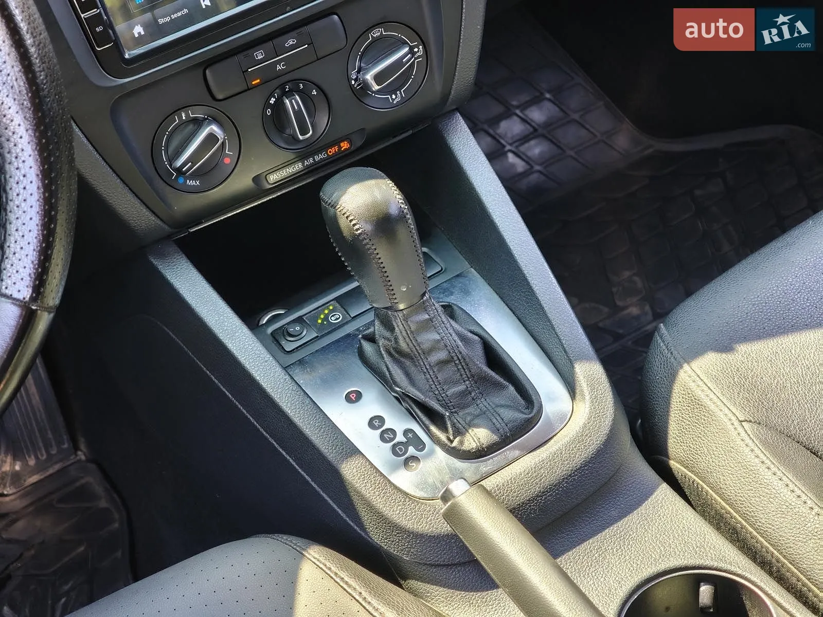 2012 Volkswagen Jetta - мініатюра 20