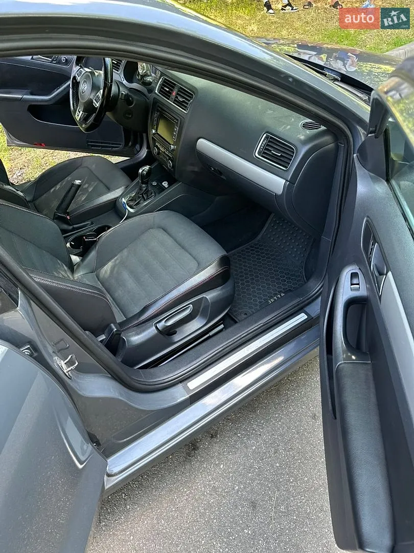 2012 Volkswagen Jetta - мініатюра 23