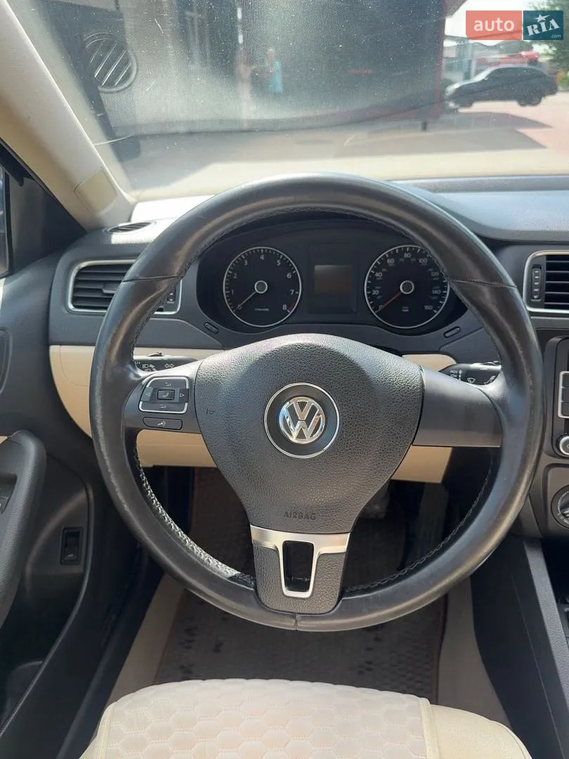 2011 Volkswagen Jetta - мініатюра 10