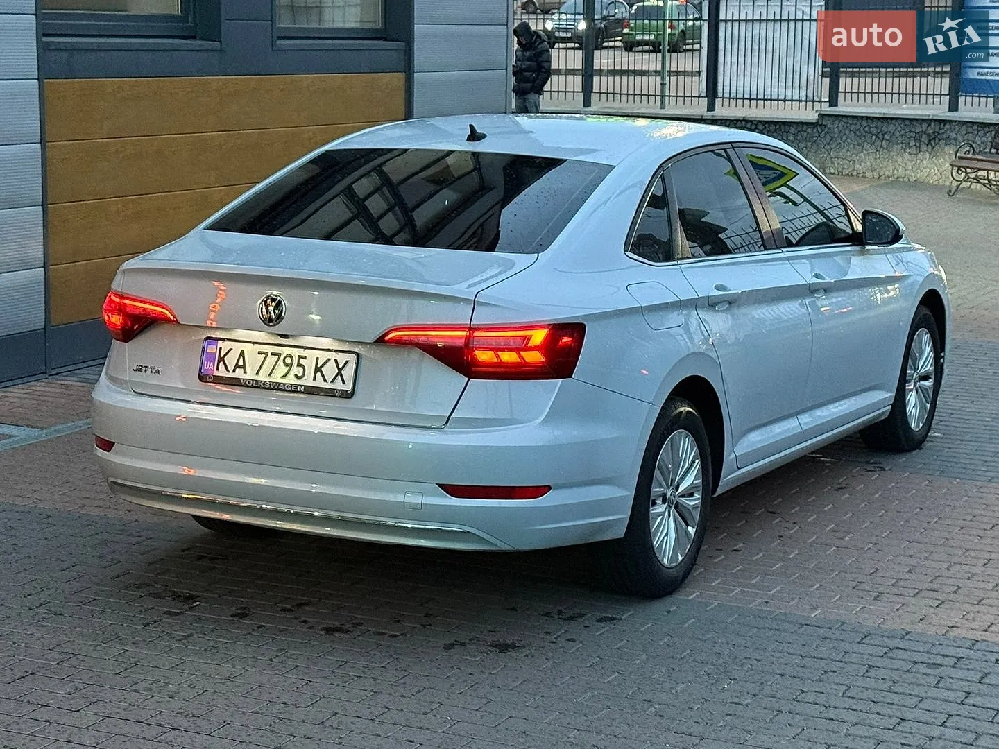 2018 Volkswagen Jetta - мініатюра 3
