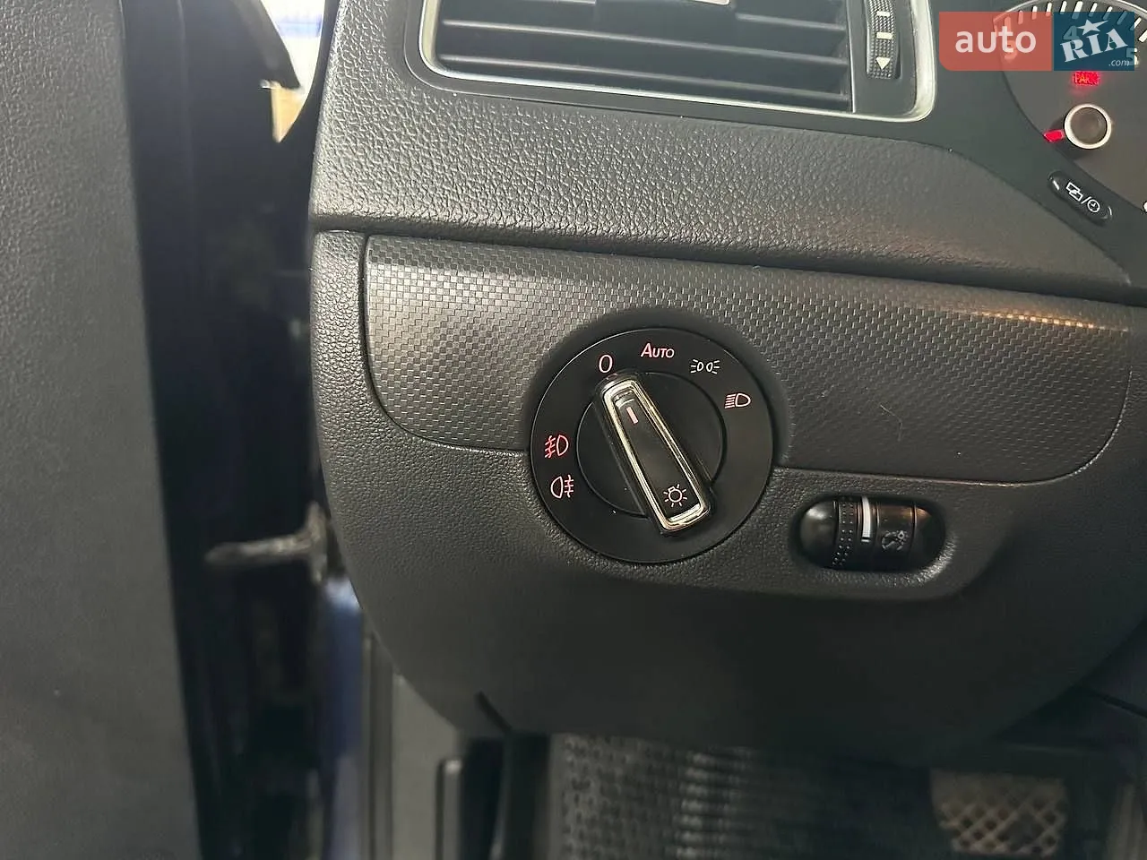 2012 Volkswagen Jetta - мініатюра 10