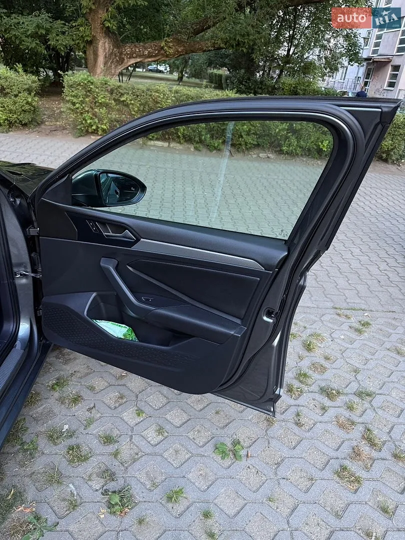 2018 Volkswagen Jetta - мініатюра 17